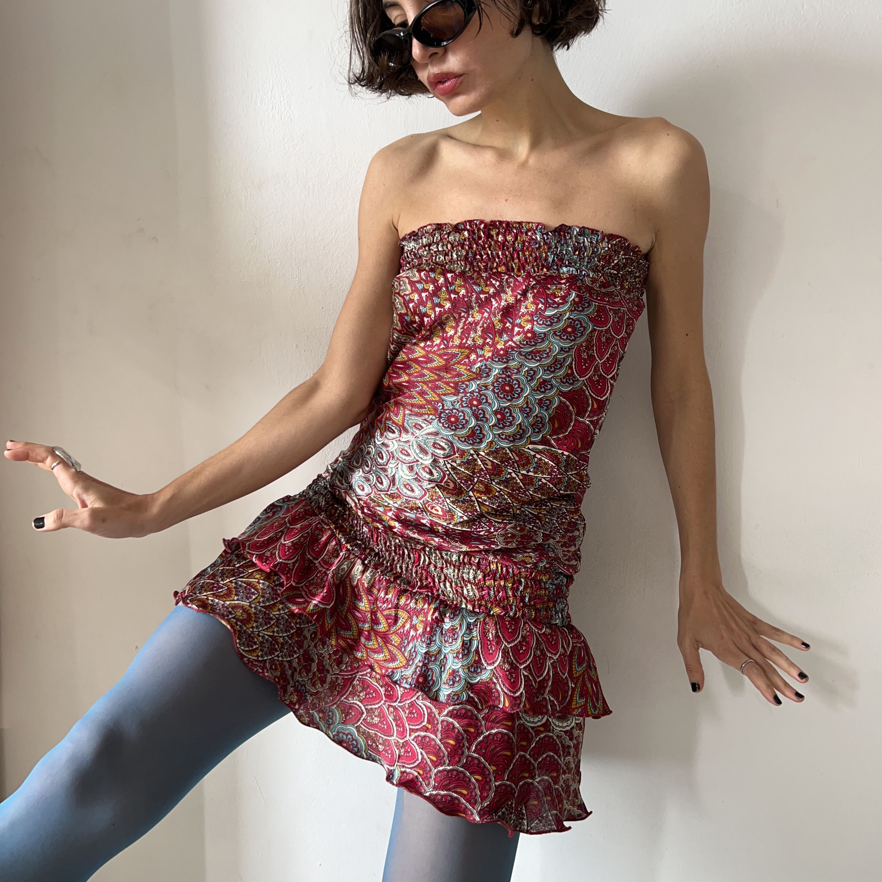Vintage Vintage y2k satin strapless paisley ruffle ruched dress Size S / US 4 / IT 40 - 1 Thumbnail