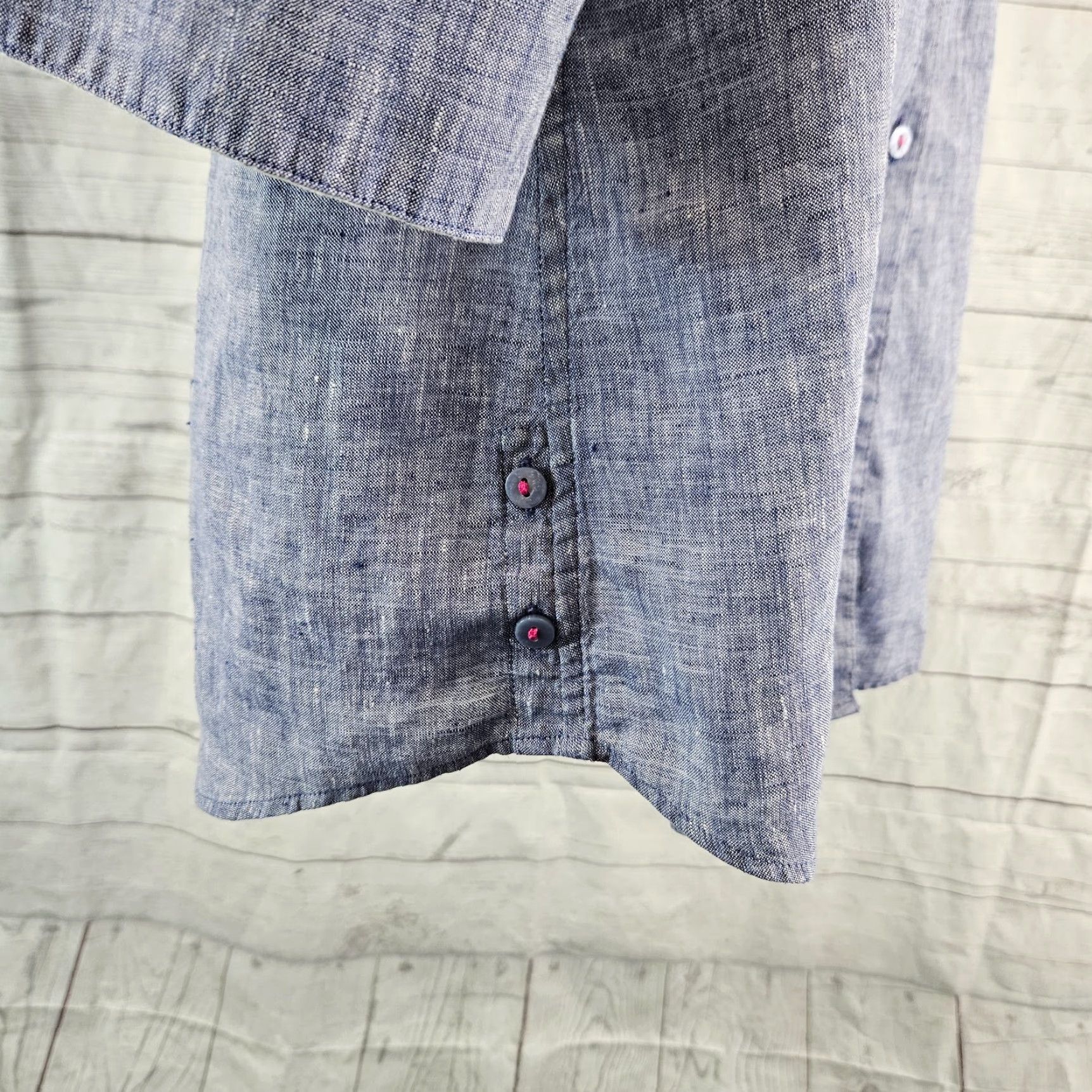 Vintage Chico's Womens No Iron Button Front Shirt Sz Medium Blue 3/4 Sleeve Linen Button-Up Shirt Womens Medium Blue 3/4 Sleeve Chico's Size M / US 6-8 / IT 42-44 - 4 Thumbnail