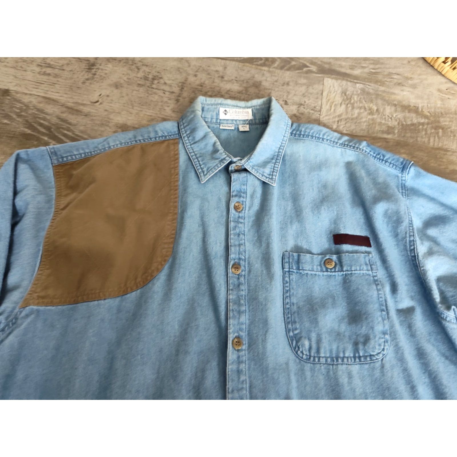 Vintage VINTAGE Columbia Denim Shirt Men Large Blue Long Sleeve Button Up Fall Hunting Shooting Pattern Size US L / EU 52-54 / 3 - 7 Thumbnail