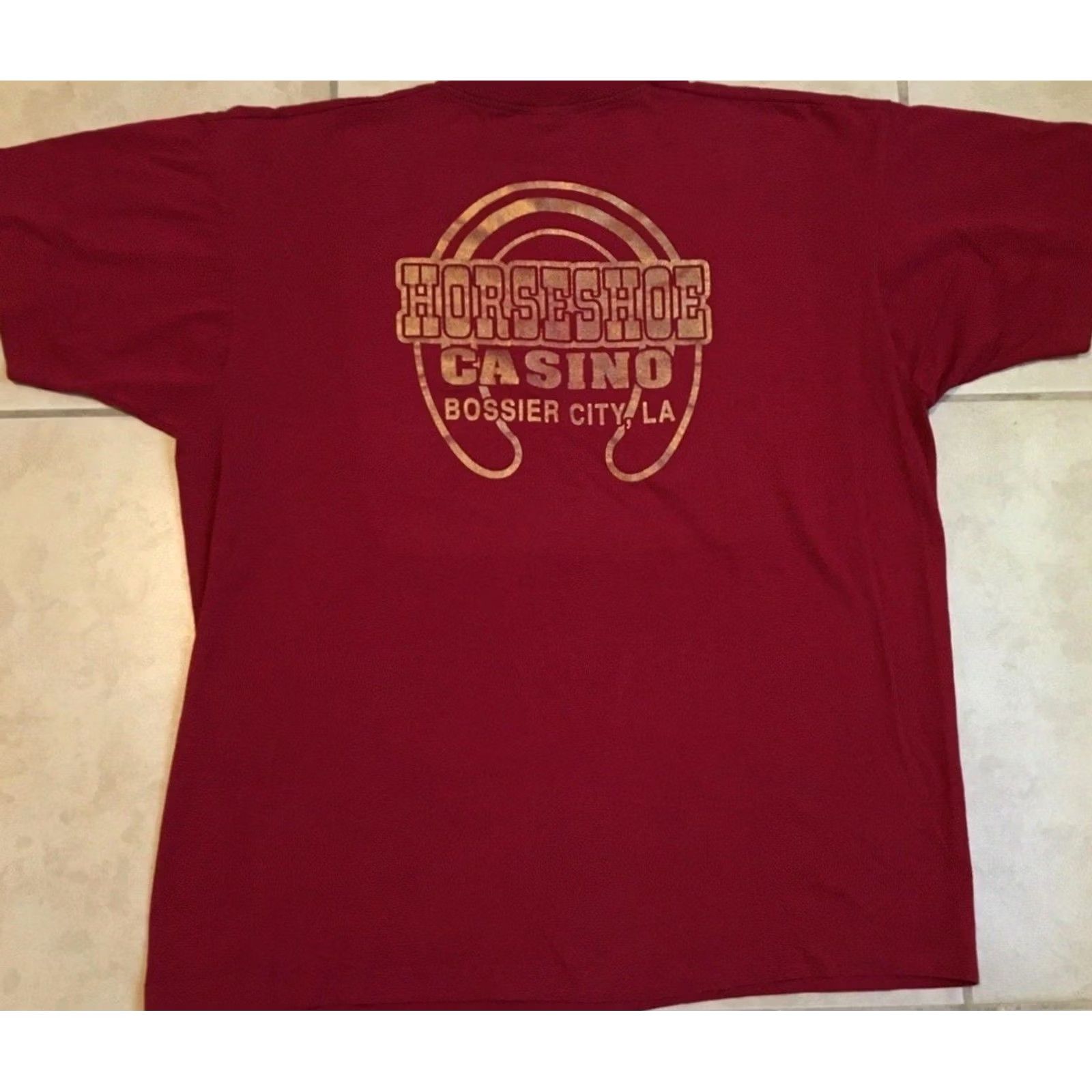 Vintage VINTAGE Horseshoe Casino Shirt XL Red Men T-Shirt 80s Bossier Louisiana Grunge Cowboy Beach Sun Palm Trees Racing Skull Aztec USA 90s Size US XL / EU 56 / 4 - 2 Thumbnail