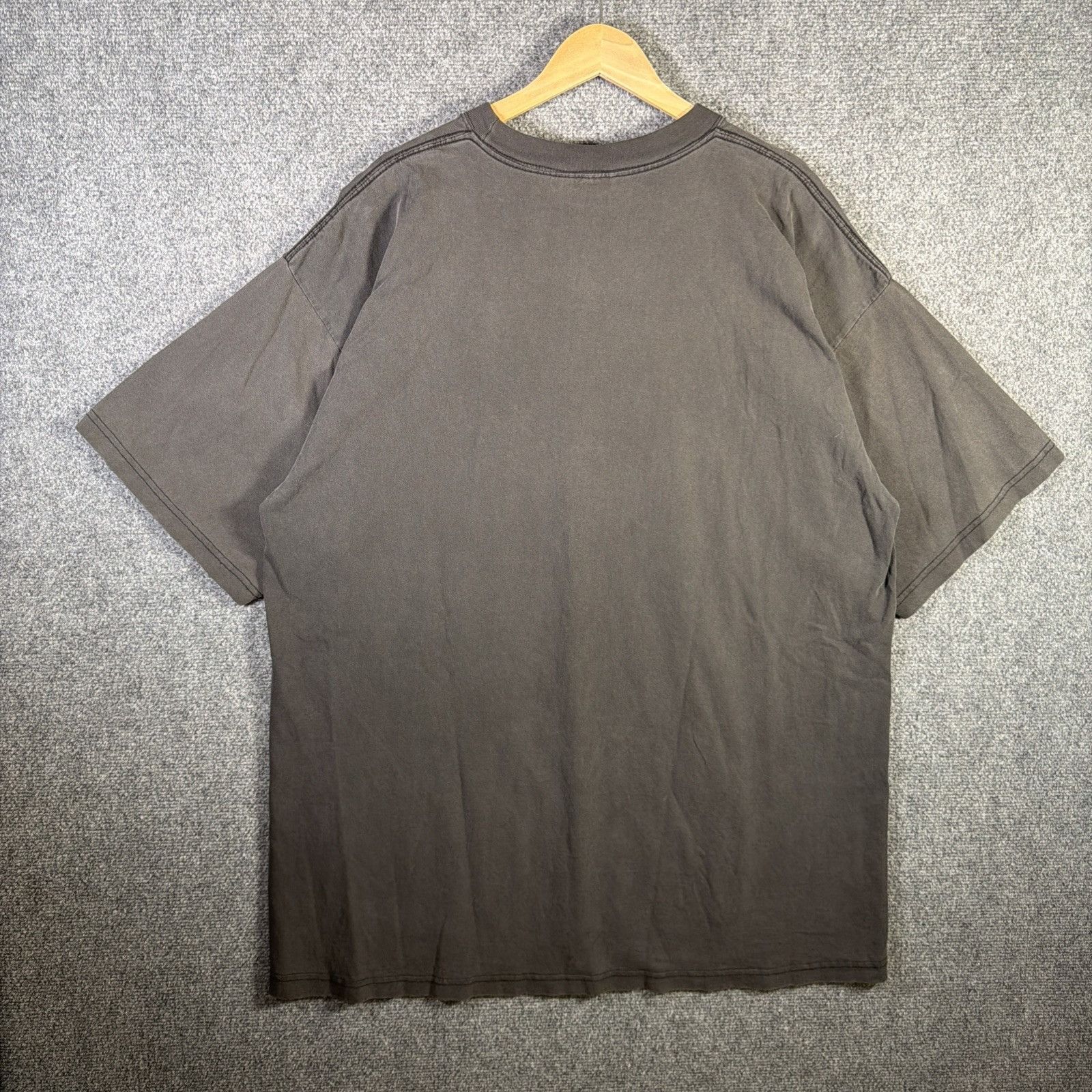 Vintage Vintage Chucky Shirt Mens 2XL Black 90s Faded Horror Tee Size US XXL / EU 58 / 5 - 7 Thumbnail