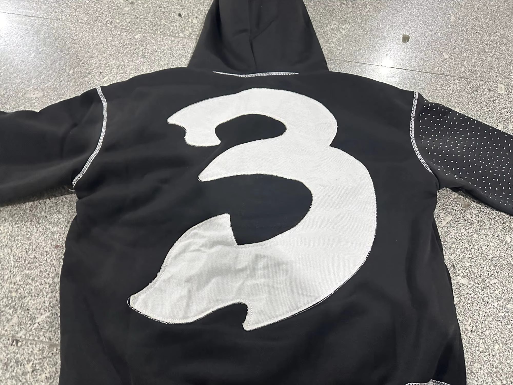 Other Trendy and Unique Bedazzled Zip-up Hoodie Size US M / EU 48-50 / 2 - 3 Thumbnail