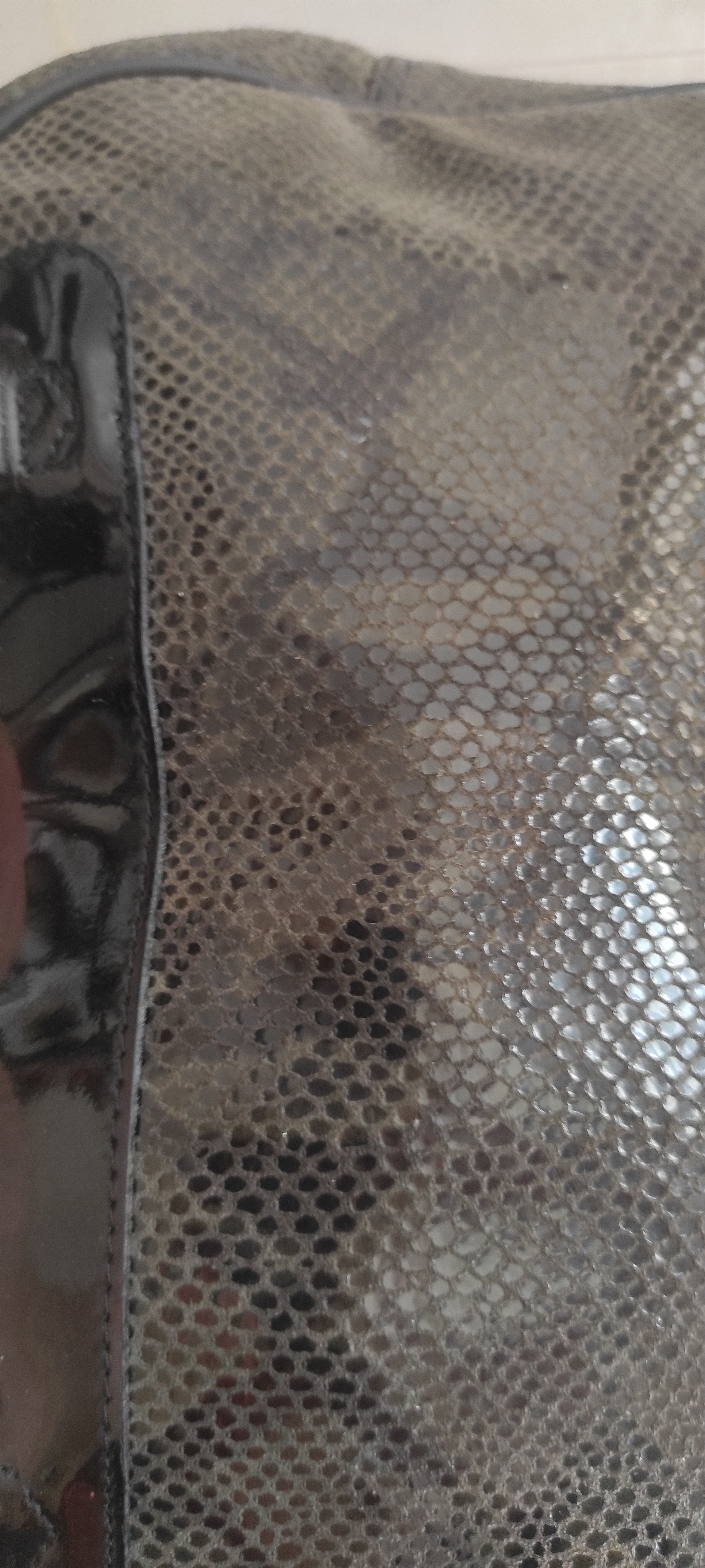 Other Phynes Paris Bag Snake Print Embossed Python Faux Leather Size ONE SIZE - 16 Thumbnail