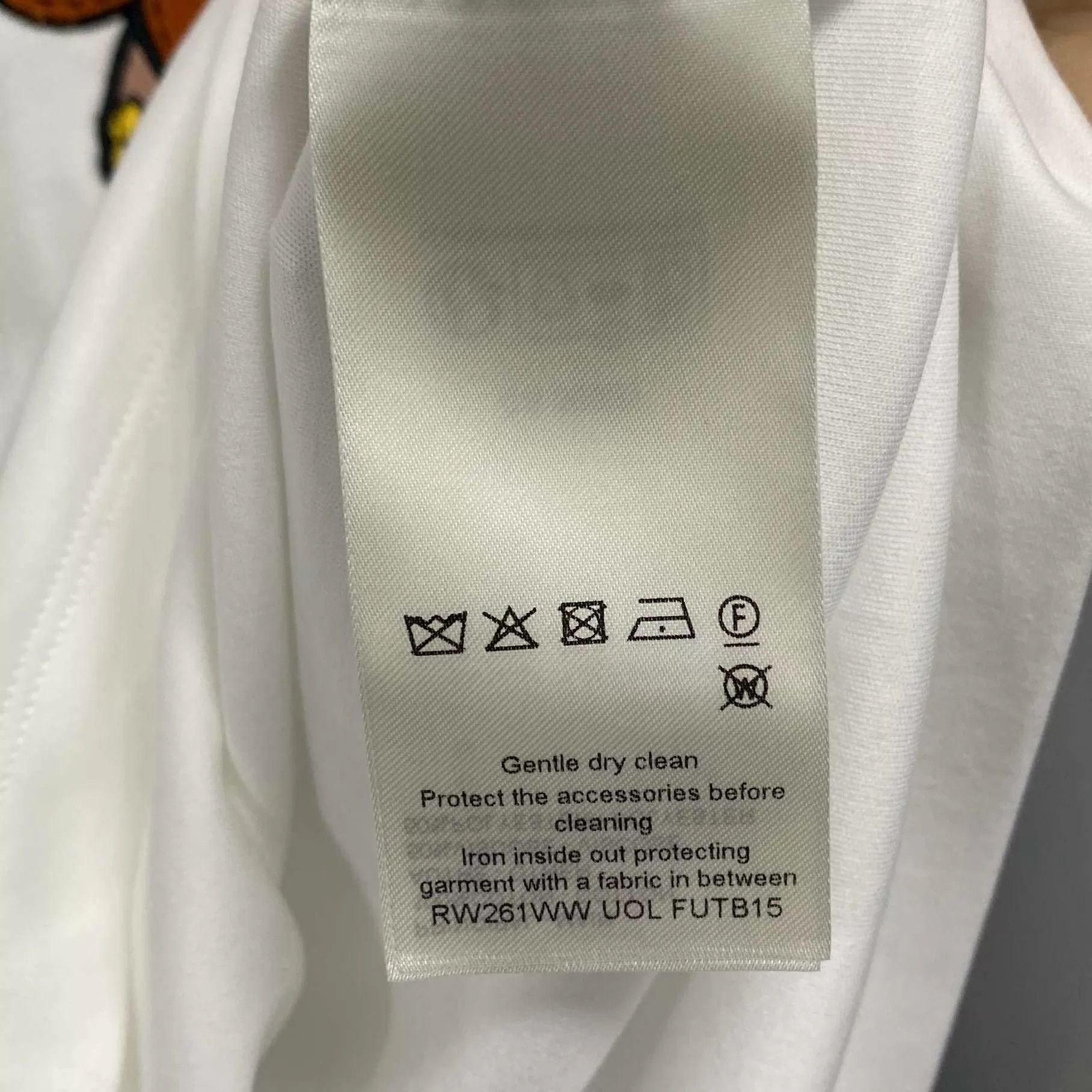 Louis Vuitton LV 26 Vivienne Embroidered Logo Short Tee S Size S / US 4 / IT 40 - 6 Thumbnail