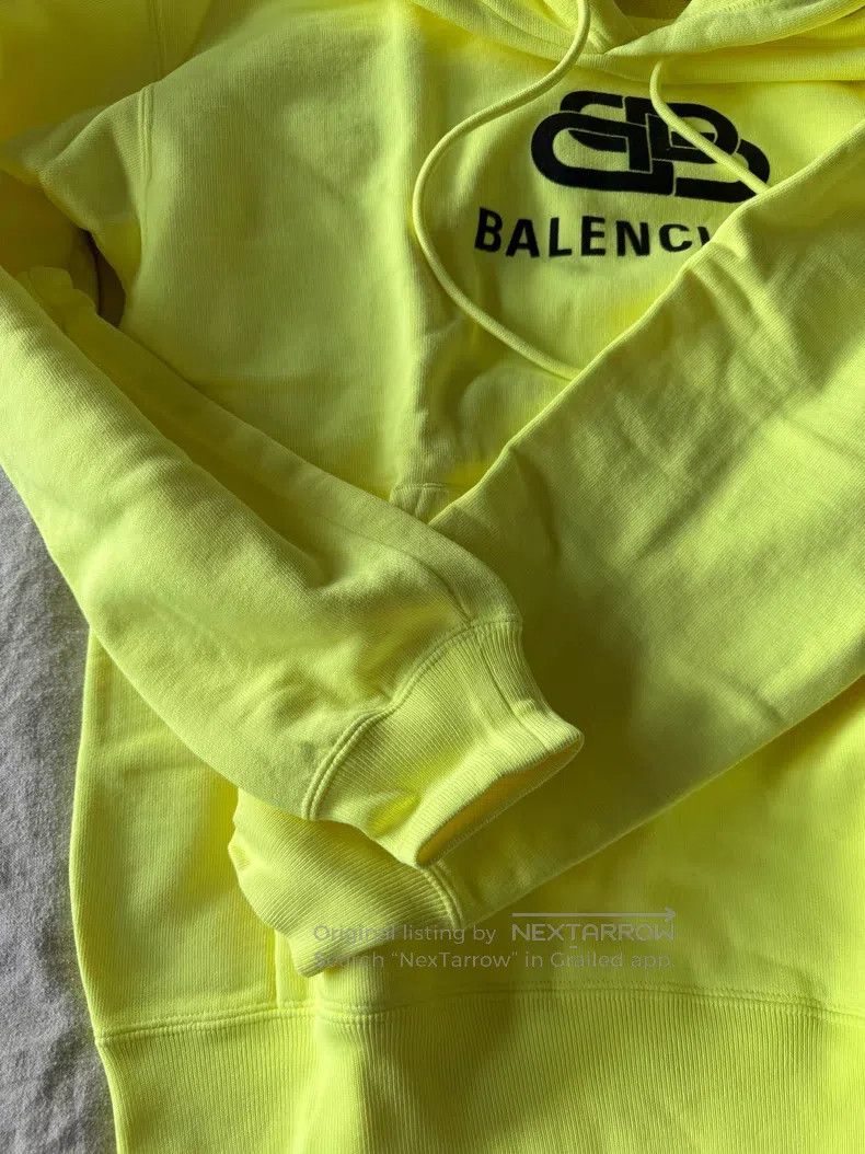 Balenciaga Balenciaga Sweatshirt Size US S / EU 44-46 / 1 - 5 Thumbnail