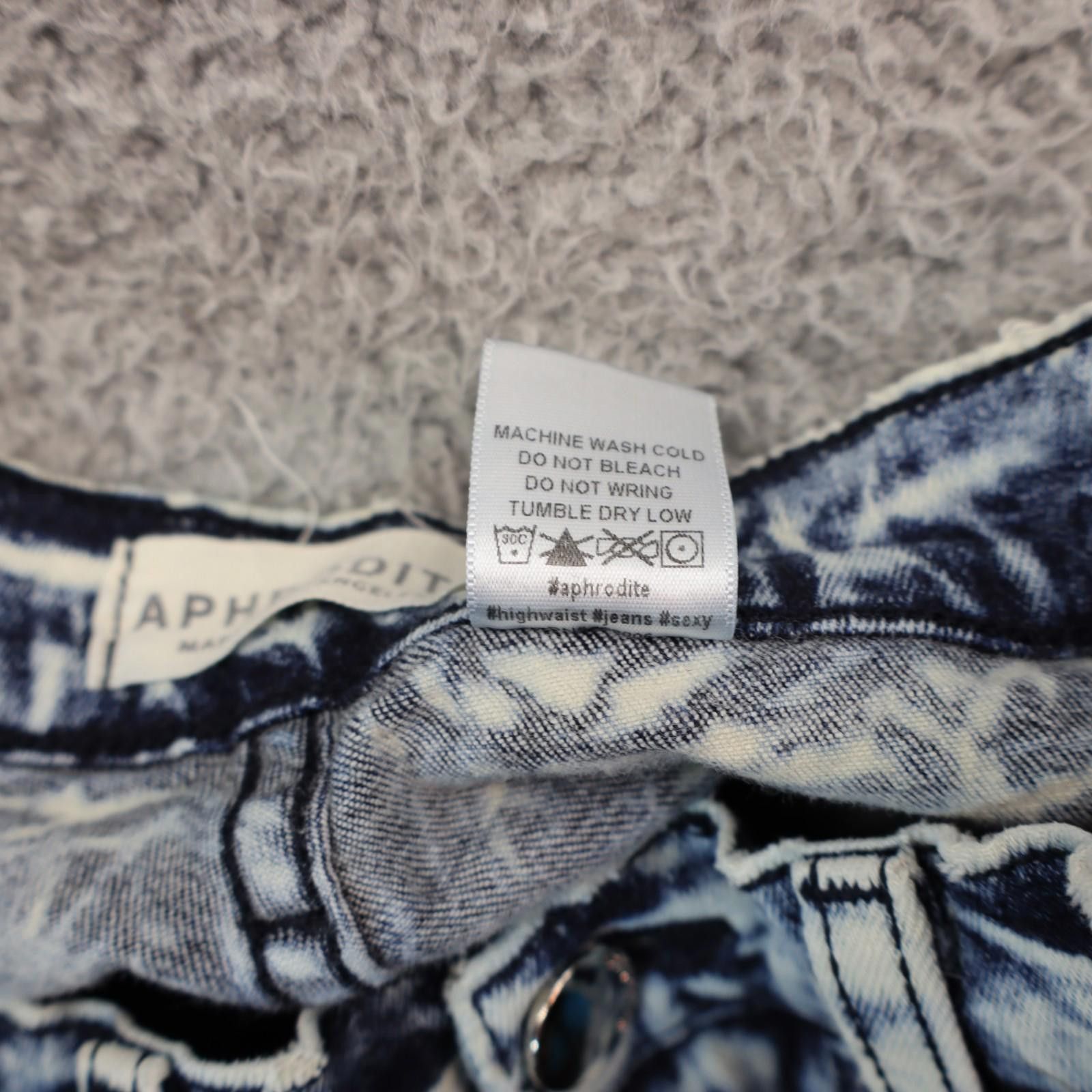 Other Aphrodites jeans sz 5 Straight Leg Split Side High Sz 5 Size 27" / US 4 / IT 40 - 10 Thumbnail