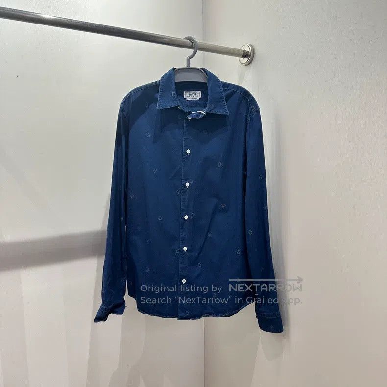 Hermes Hermes size 38 Embroidered Horse Denim Shirt Size M / US 6-8 / IT 42-44 - 1 Thumbnail