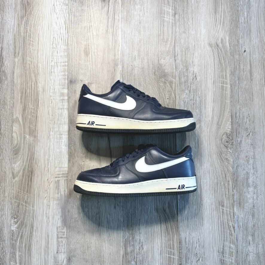NIKE • VINTAGE Air Force 1 