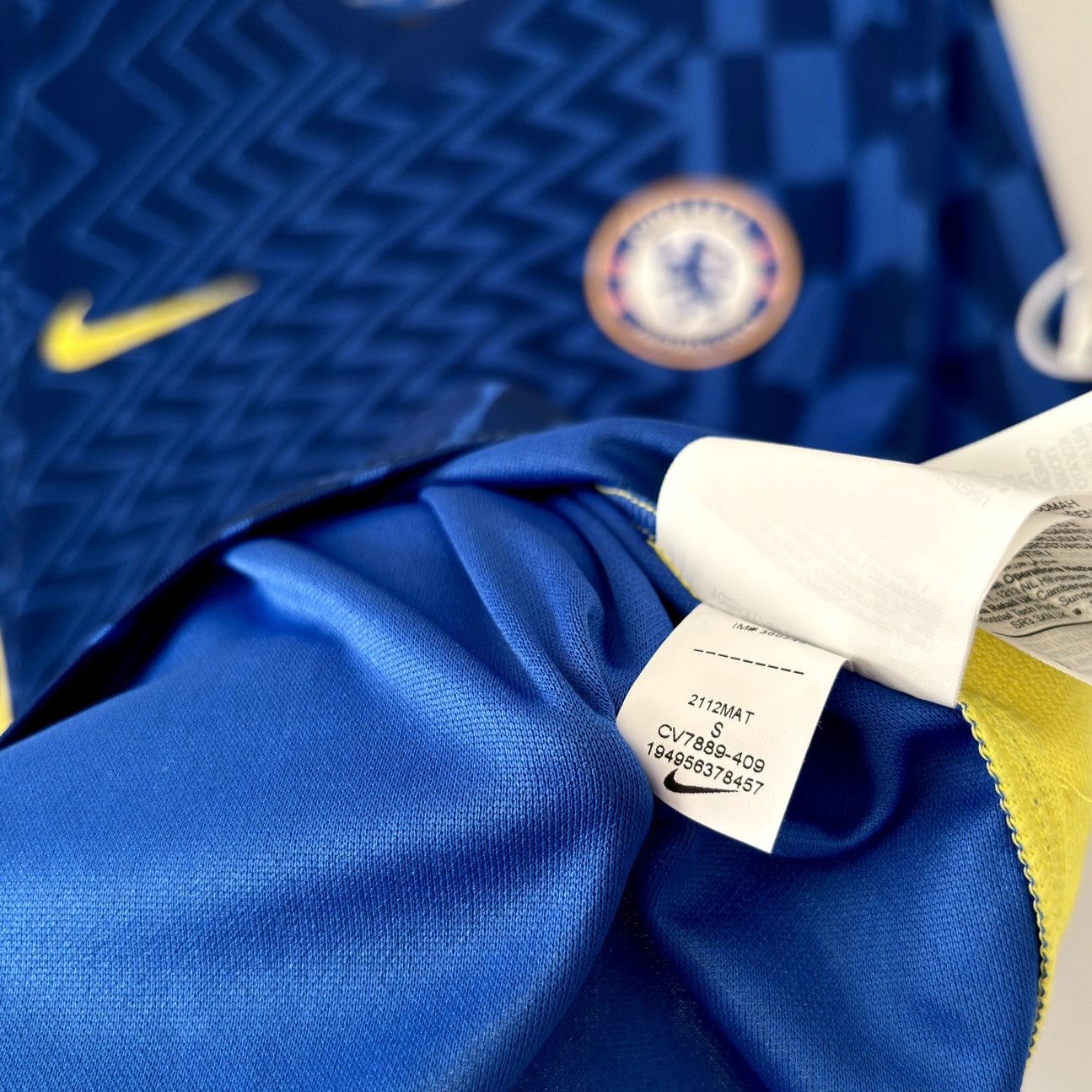 Nike 2021 2022 Chelsea England Nike Home Kit Soccer Jersey Shirt Size US S / EU 44-46 / 1 - 6 Thumbnail