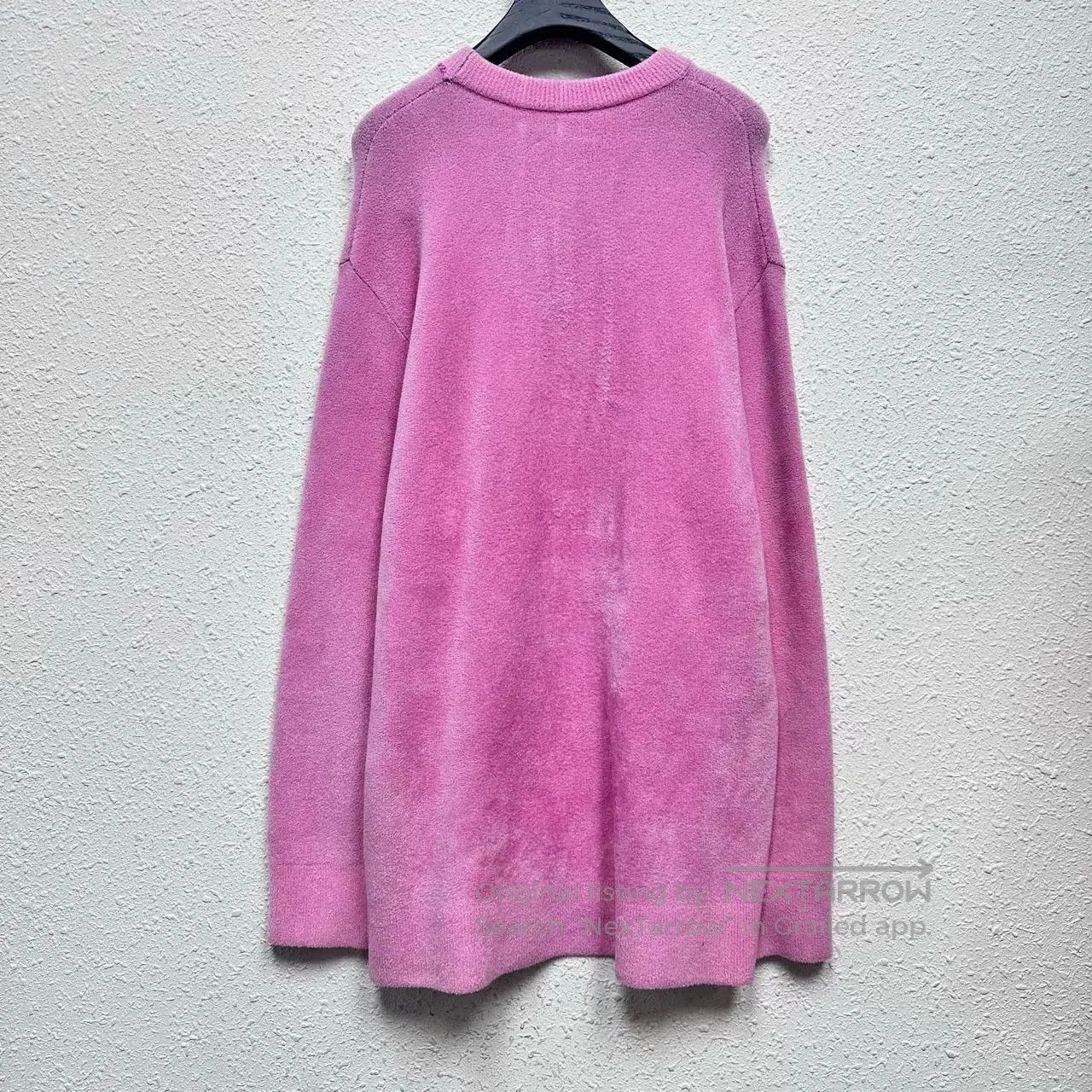 Balenciaga pink heart sweater for Valentine's Day. Size M / US 6-8 / IT 42-44 - 2 Thumbnail