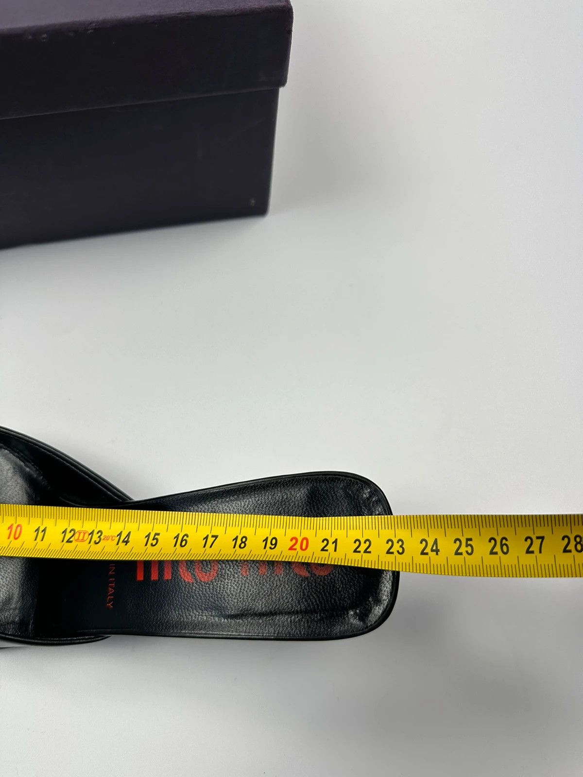 Miu Miu Miu Miu 90’s Kitten Heels Pumps Black & Blue Patent Leather Size US 7.5 / IT 37.5 - 17 Thumbnail