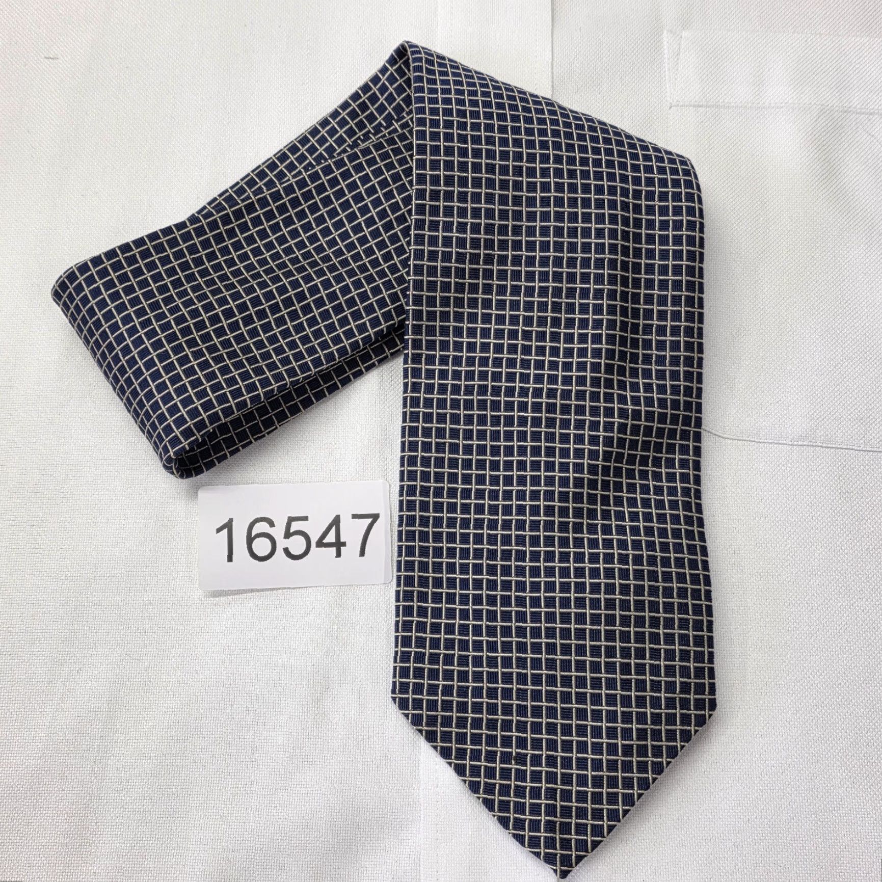 Robert Talbott VINTAGE Robert Talbott Necktie Blue Squares 100% Silk Designer Preppy Office Tie USA Size ONE SIZE - 6 Thumbnail
