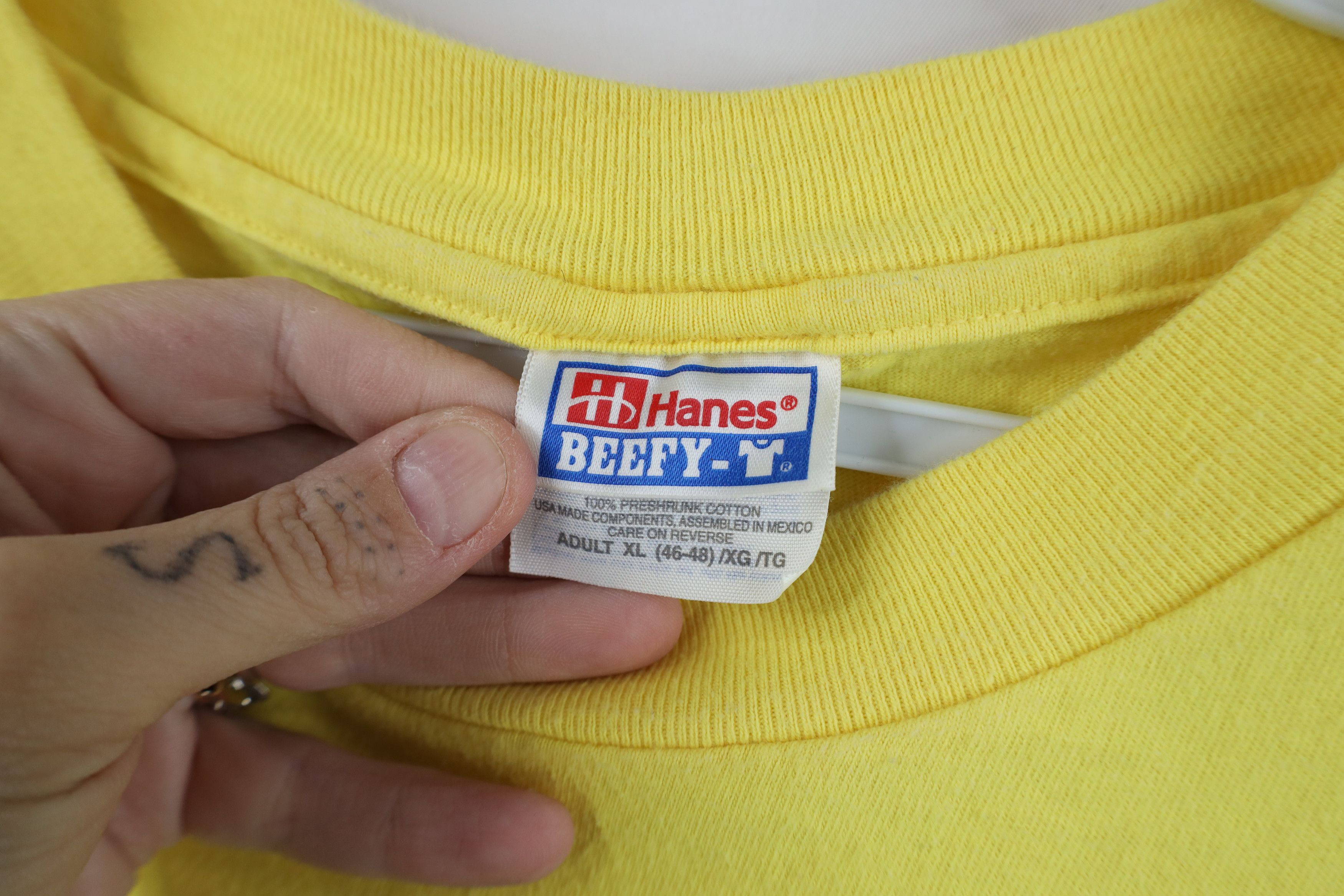 Vintage Vintage Y2K Finkbeiner Toledo Ohio Mayor T-Shirt Yellow Size US XL / EU 56 / 4 - 7 Thumbnail