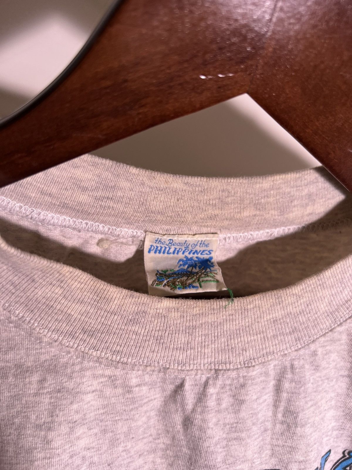 Vintage 90's 2000's Y2K VTG Vintage Manila Philippines Retro T Shirt Size US L / EU 52-54 / 3 - 10 Thumbnail