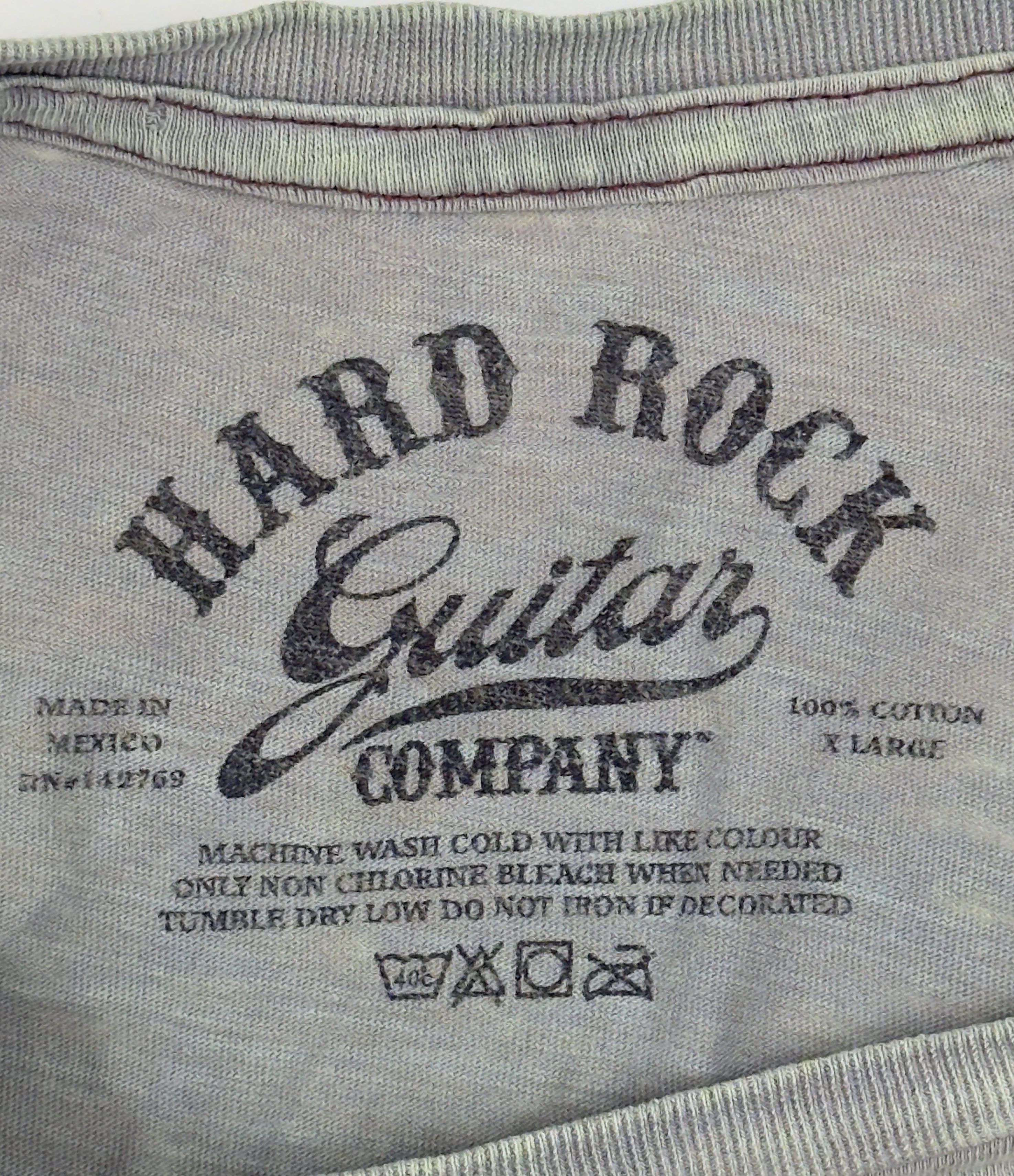 Hard Rock Cafe Hard Rock Cafe Guitar Company Vienna Graphic T-Shirt Size XL Size US XL / EU 56 / 4 - 4 Thumbnail