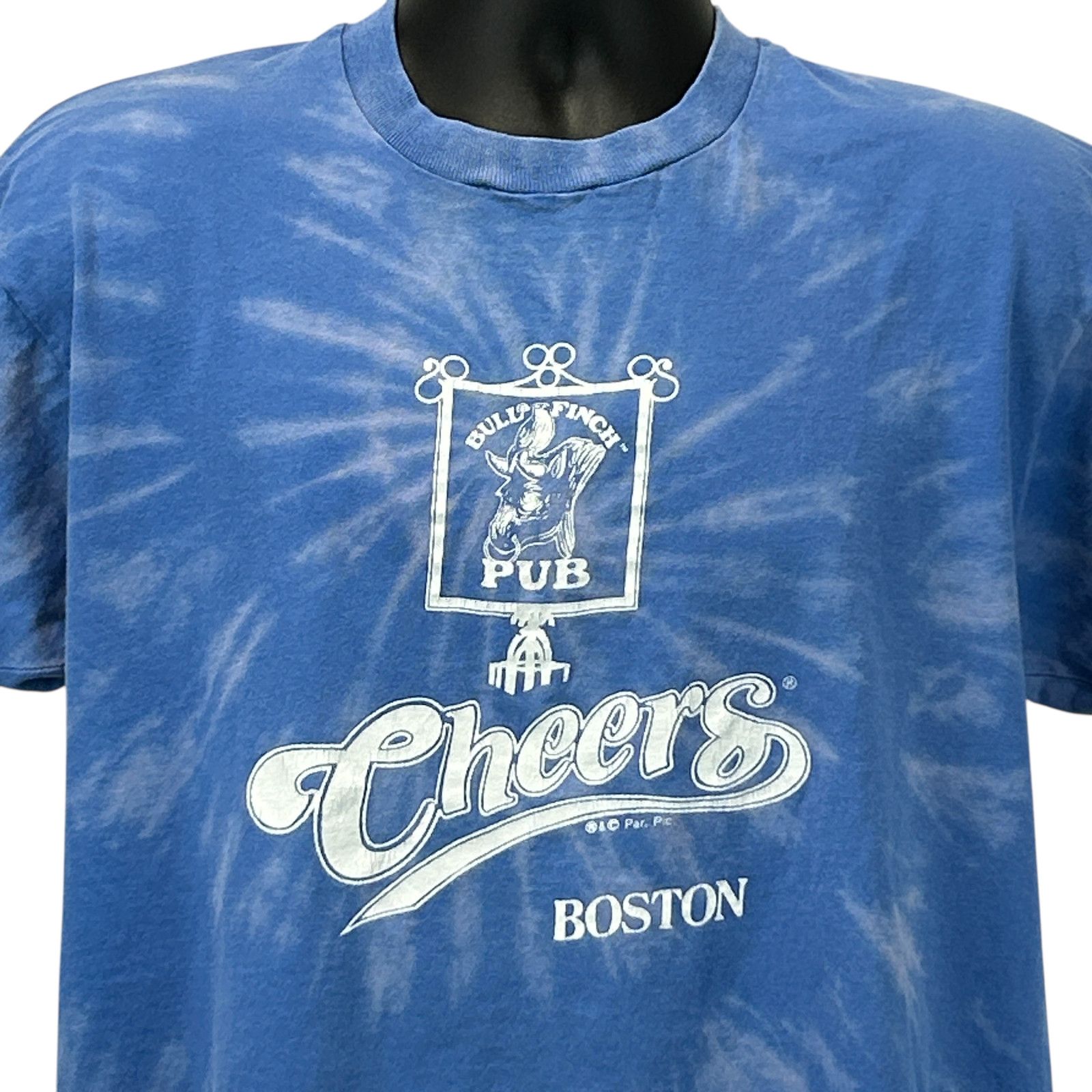 Fruit Of The Loom Vintage 90s Cheers Boston Bull & Finch Pub T Shirt X-Large Size US XL / EU 56 / 4 - 1 Thumbnail