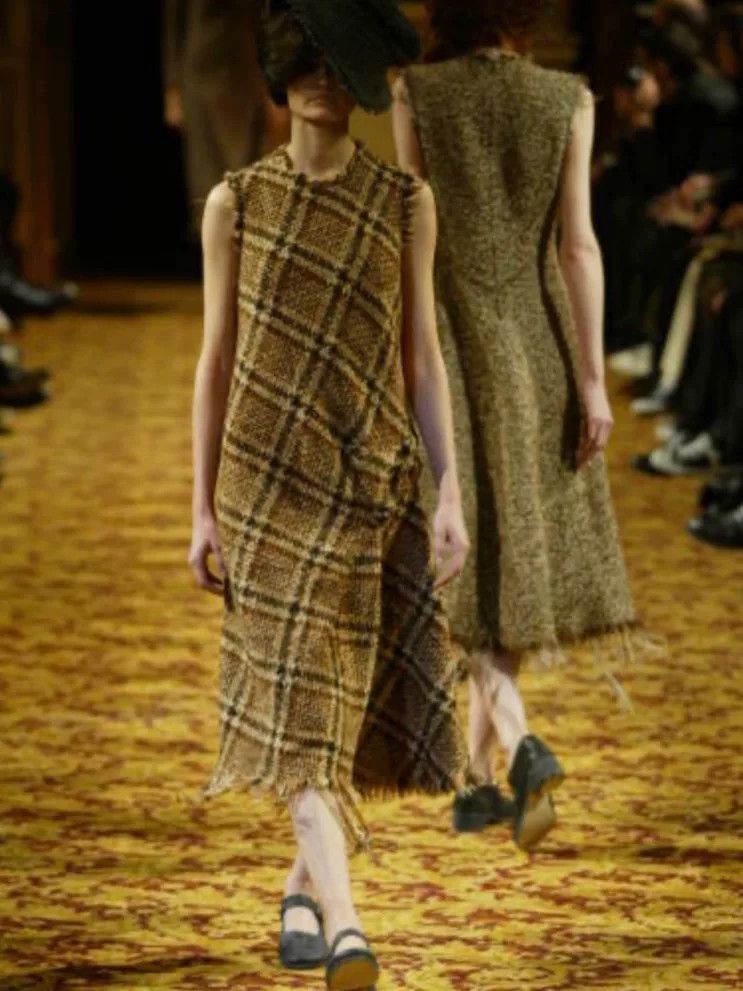 Junya Watanabe brown check tweed dress by junya watanabe Size M / US 6-8 / IT 42-44 - 1 Thumbnail