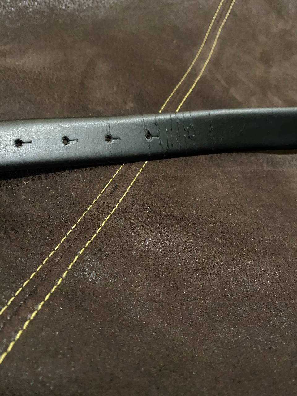 Hugo Boss black leather belt a metal buckle, possibly from Hugo Boss. Size ONE SIZE - 18 Thumbnail