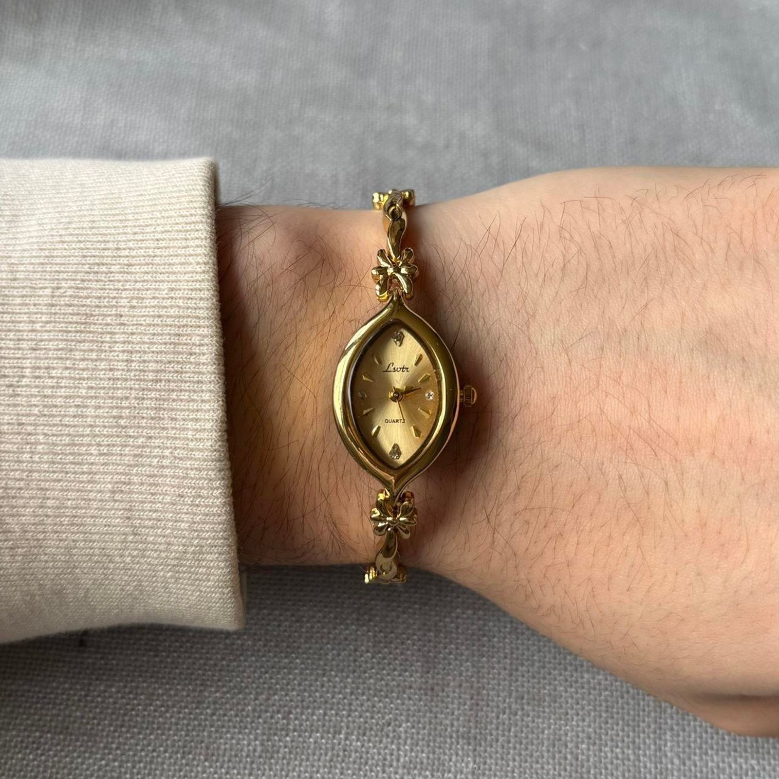 Other Elegant gold watch classic vintage WMNS2 Size ONE SIZE - 2 Thumbnail