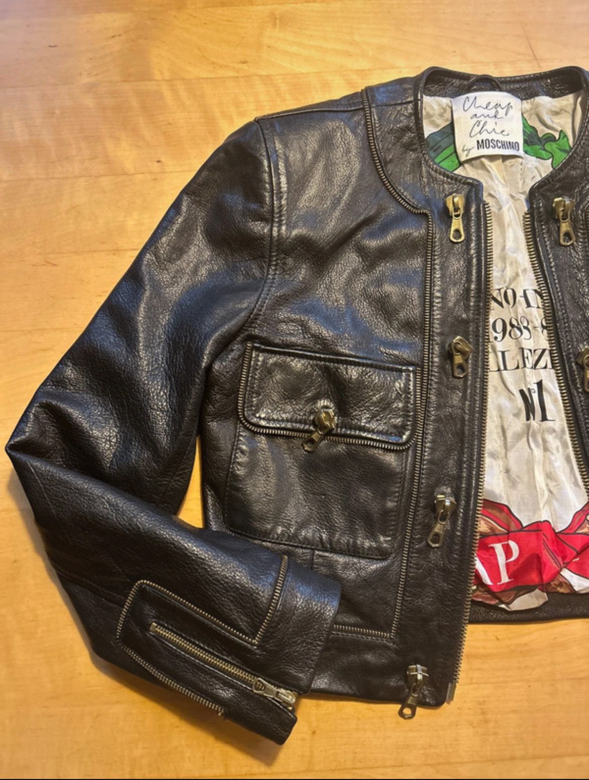 Moschino Leather jacket Moschino Cheap & Chic autunno-inverno 88-89 Size M / US 6-8 / IT 42-44 - 10 Thumbnail