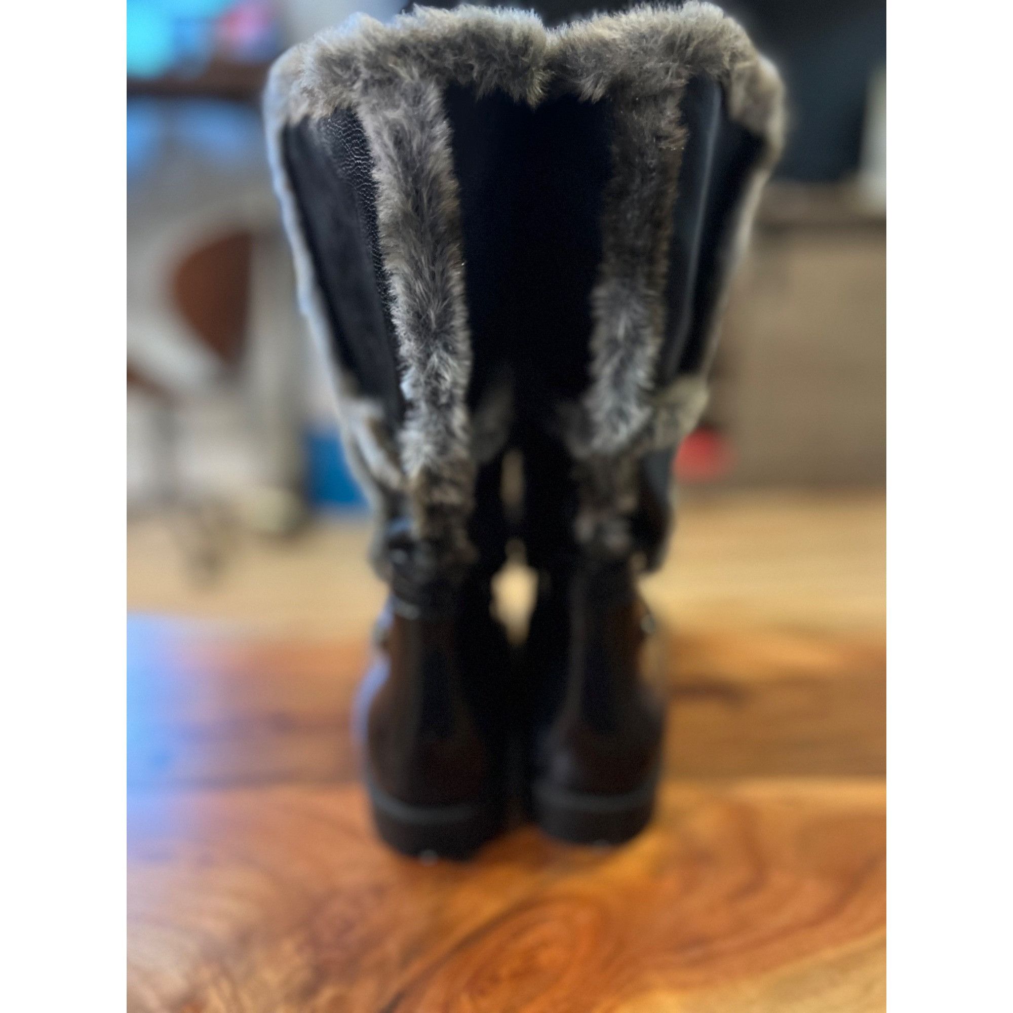 Stuart Weitzman Stuart Weitzman Faux Fur Rain Boots - Size 8.5 Size US 8.5 / IT 38.5 - 5 Thumbnail
