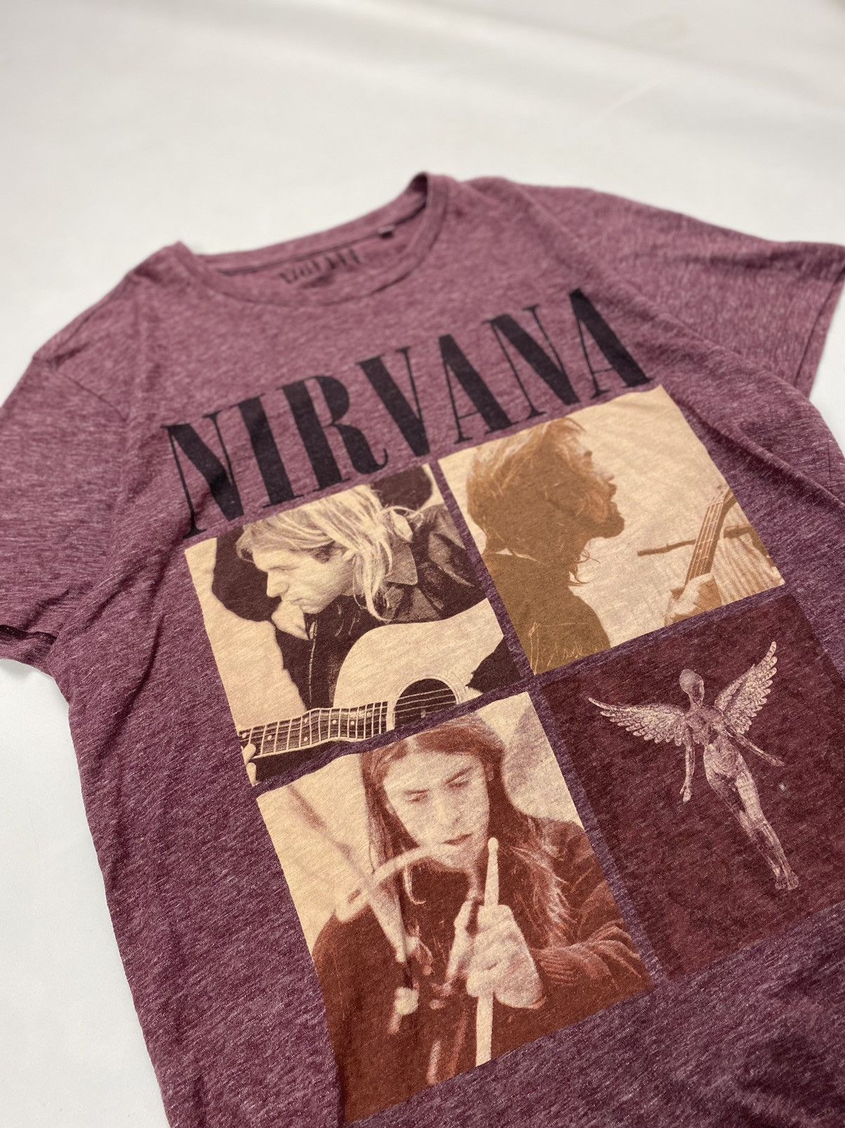 Band Tees × Nirvana × Vintage 2014 nirvana t shirt Size US M / EU 48-50 / 2 - 3 Thumbnail