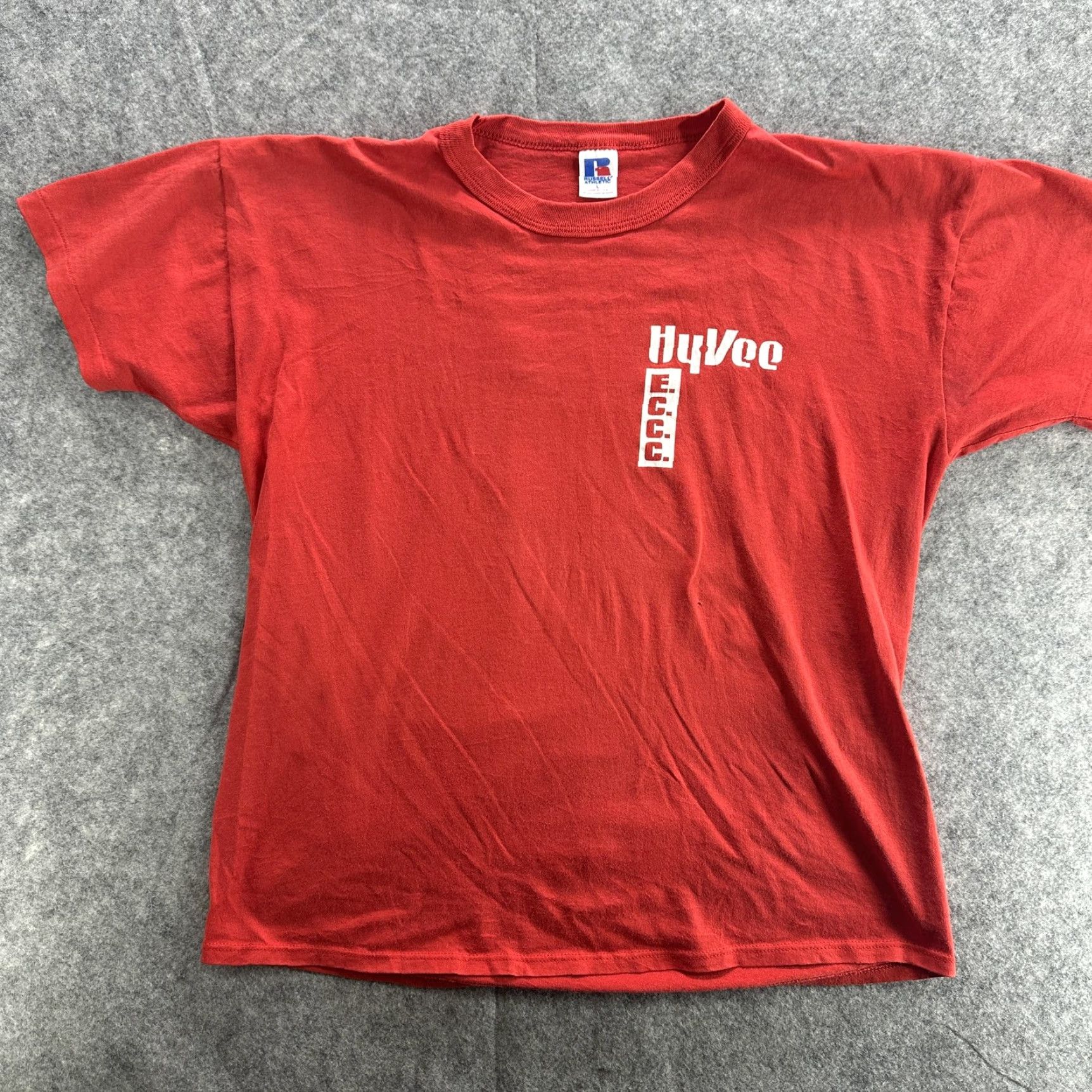 Russell Athletic VINTAGE HyVee Shirt Mens Large Red Russell Athletic ECCC Employee Community 90s Size US L / EU 52-54 / 3 - 2 Thumbnail