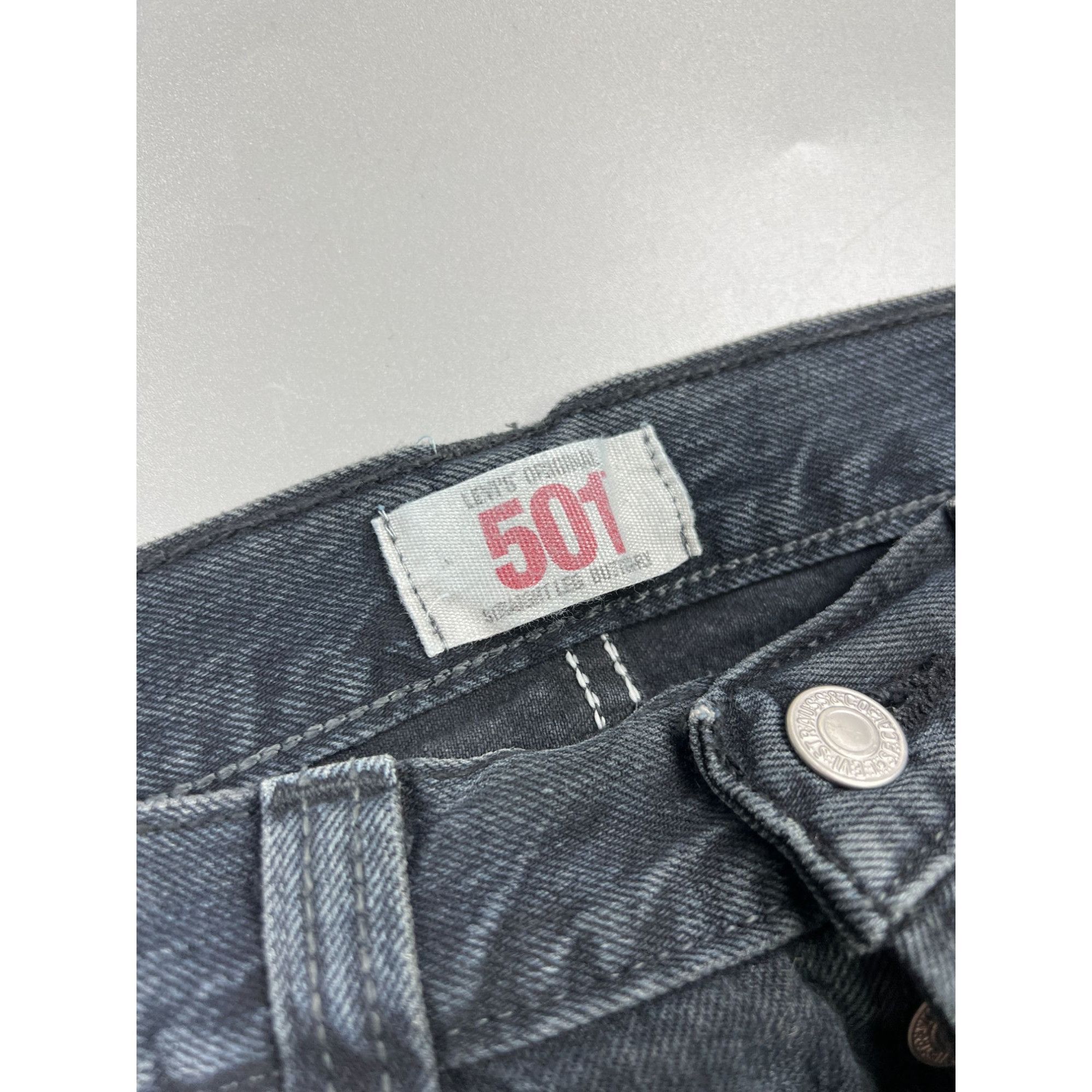 Levi's Levi’s 501 Black Denim Jeans Pants (Y0935) Size US 33 - 8 Thumbnail
