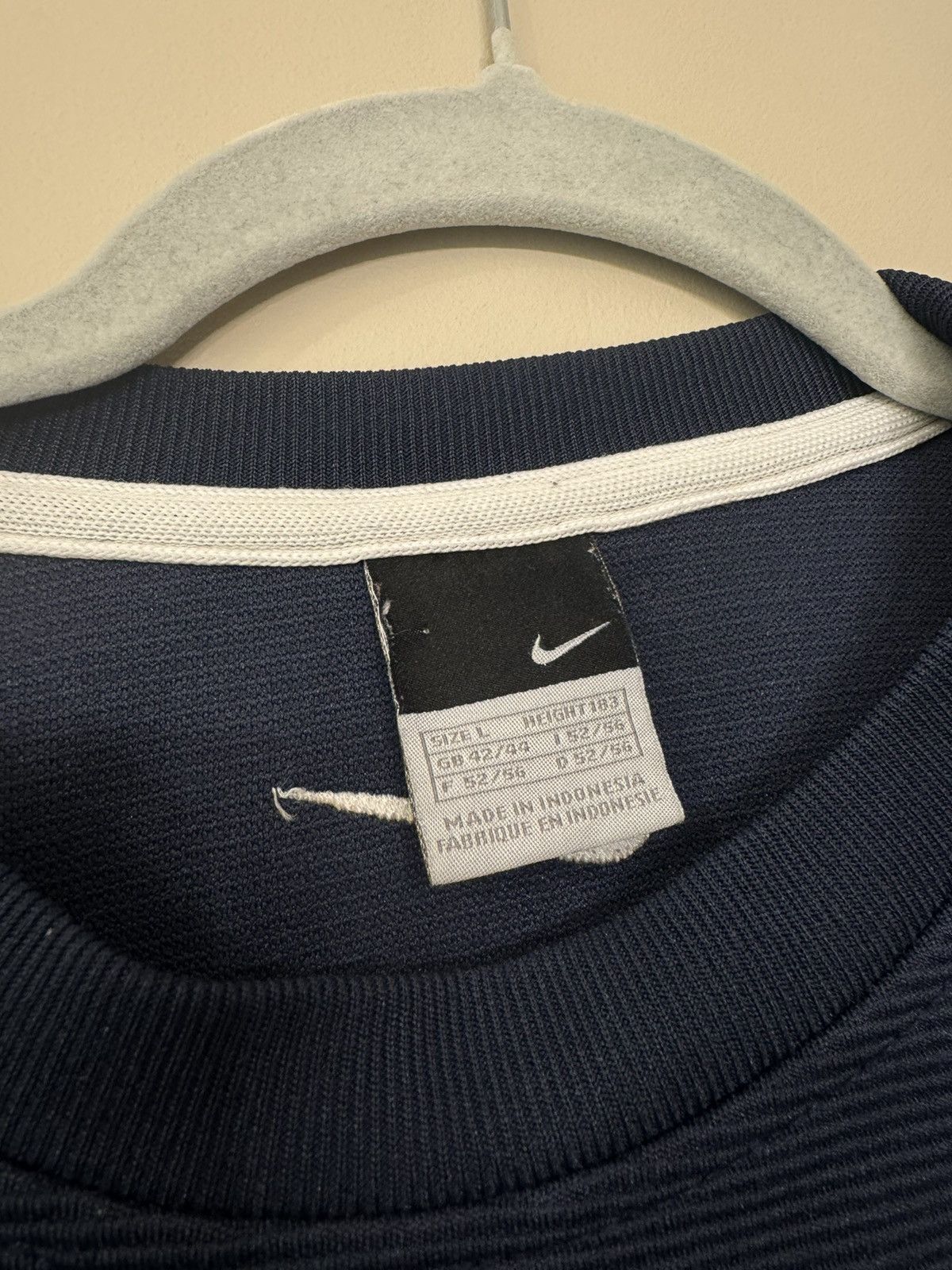 Nike Nike vintage sweatshirt rare with logo 90s y2k 00s Size US L / EU 52-54 / 3 - 4 Thumbnail