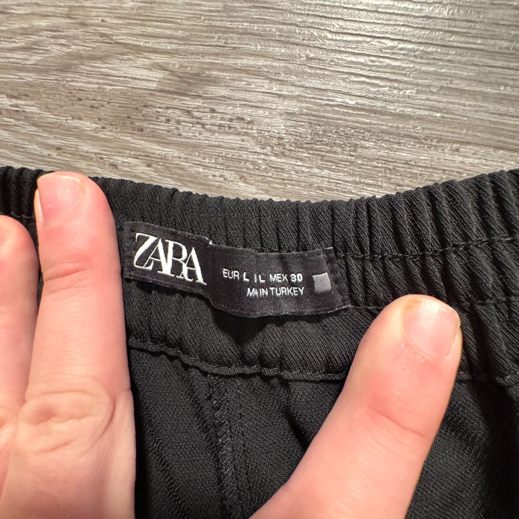 Zara Zara Pants Womens Large Black Viscose Twill Wide-Leg Ankle Casual Belted Pockets Adult 28in Inseam 24in Size 36" / US 14 / IT 50 - 3 Thumbnail