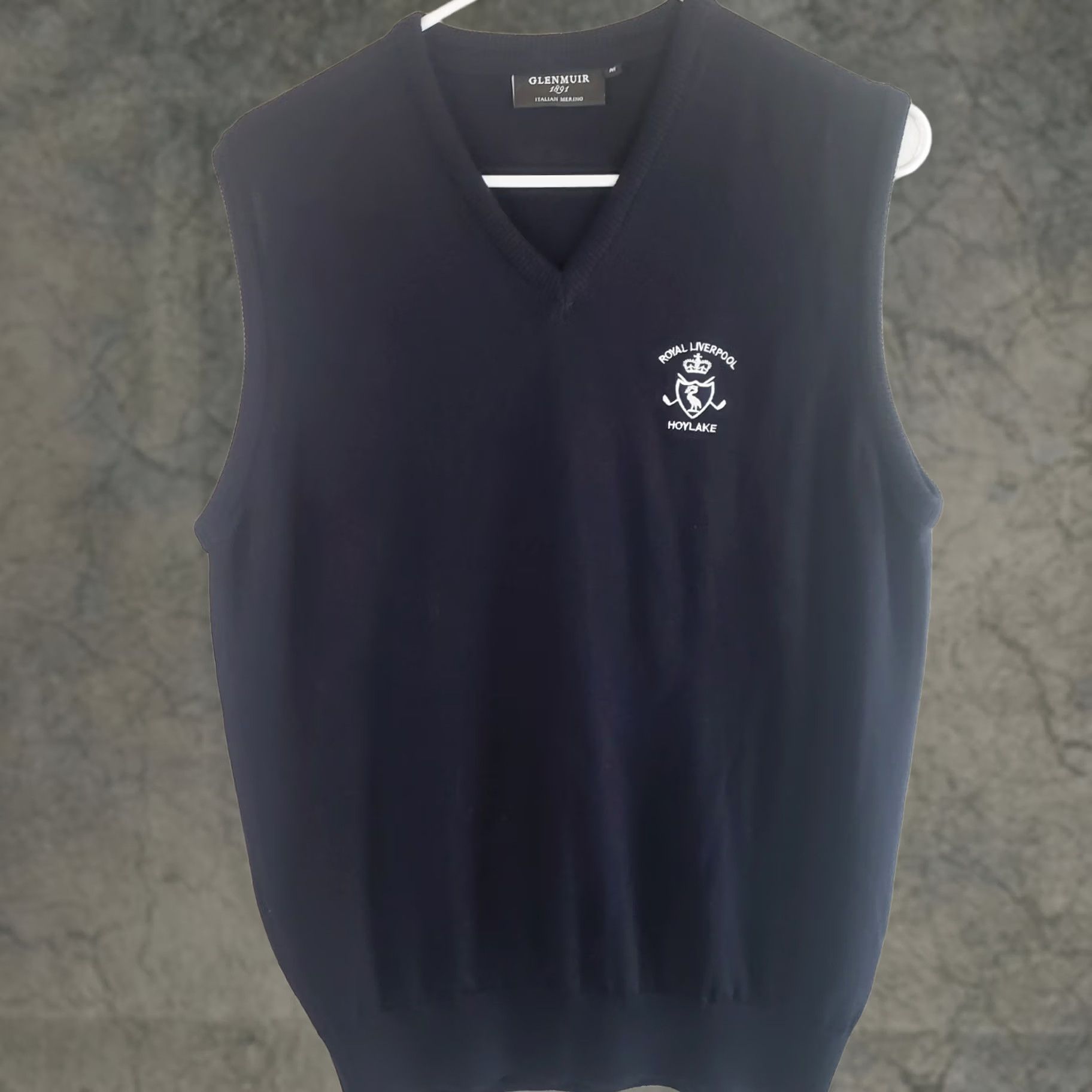 Logo 7 VINTAGE Glenmuir Wool Vest Sweater Men M Black Logo V-Neck Knit Wool Golf Royal Liverpool Hoylake 90s 00s Mens Size US M / EU 48-50 / 2 - 1 Thumbnail