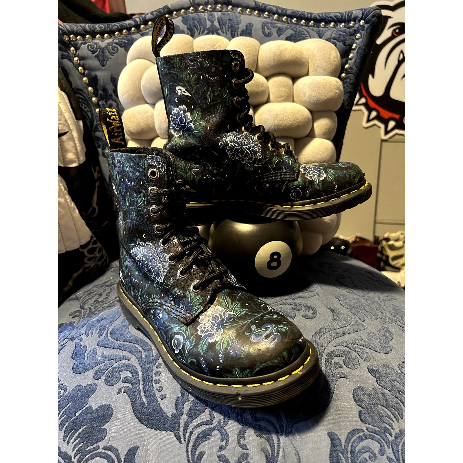 Dr. Martens Dr Martens Mustie Pascal Blue Floral Size 7/EU 38 Size US 7 / IT 37 - 1 Thumbnail
