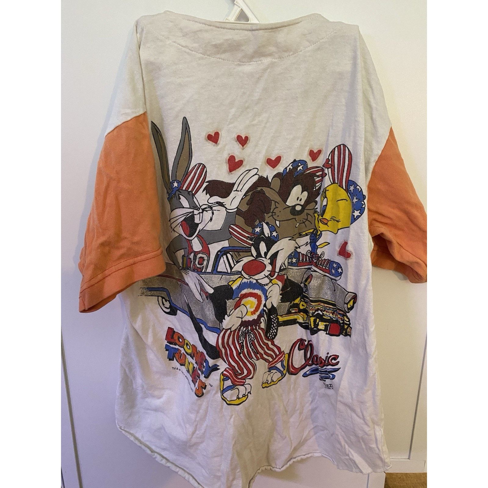 Freebandz Vintage 1995 Freze Looney Tunes TShirt Large Size US L / EU 52-54 / 3 - 6 Thumbnail
