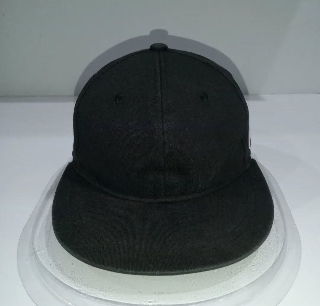 Champion CAP : CHAMPION - SNAPBACK PLAIN Size ONE SIZE - 1 Thumbnail