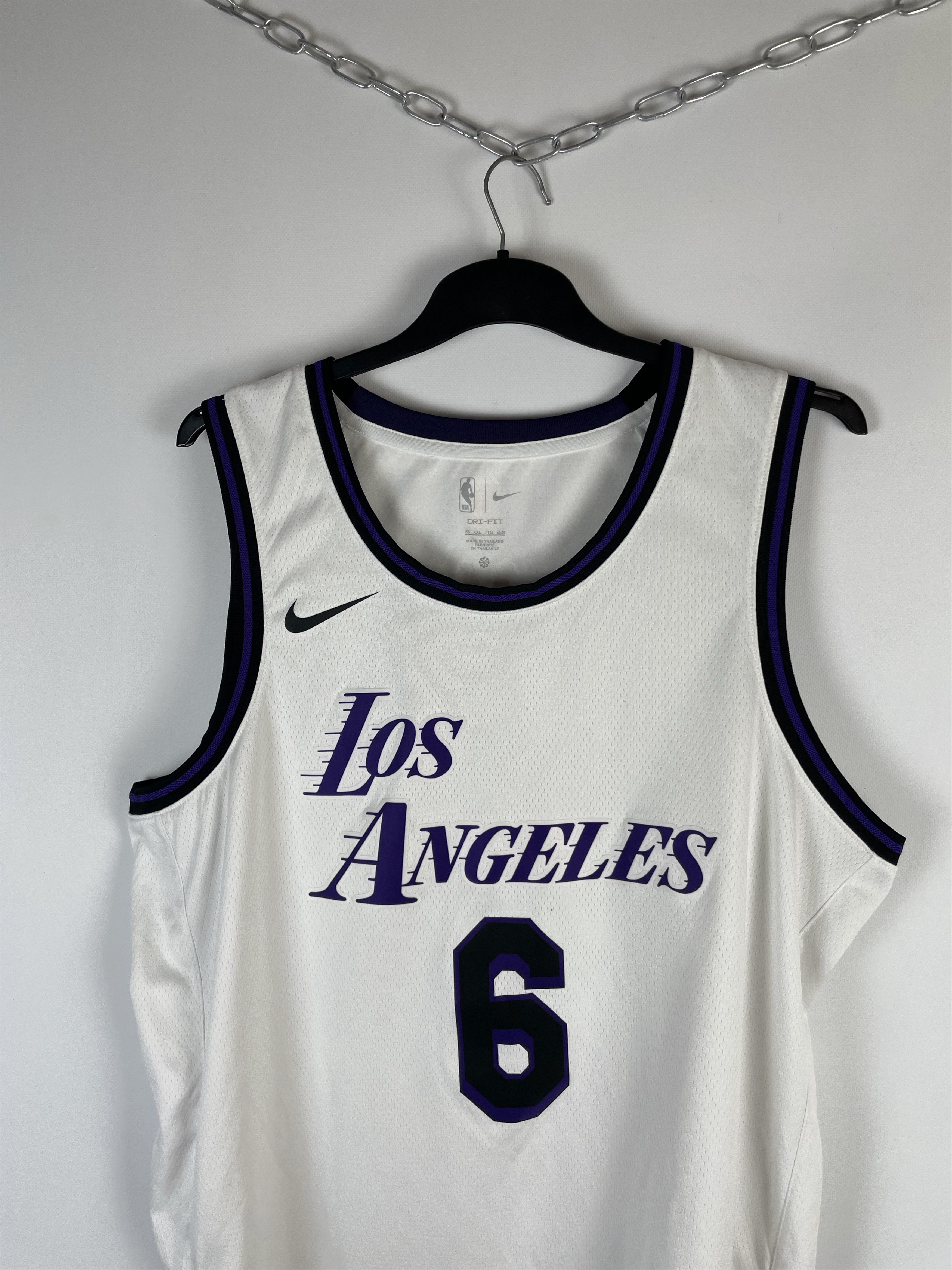 NBA Nike Los Angeles LA 6 James jersey Size US XXL / EU 58 / 5 - 3 Thumbnail