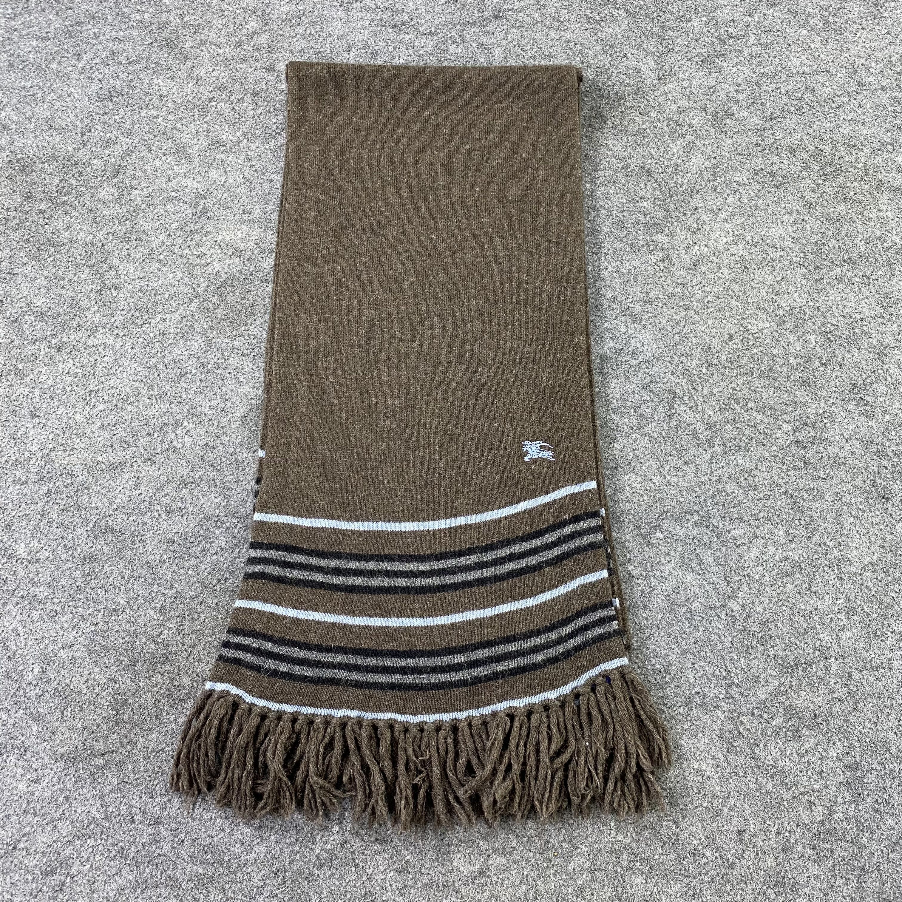 Burberry Burberry Blue Label Muffler Scarf / Neckwear-T1552 Size ONE SIZE - 2 Thumbnail