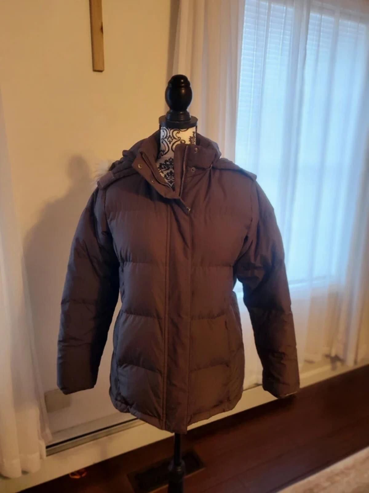 L.L. Bean L.L. Bean Women's Ultrawarm Down Jacket Size S / US 4 / IT 40 - 2 Thumbnail