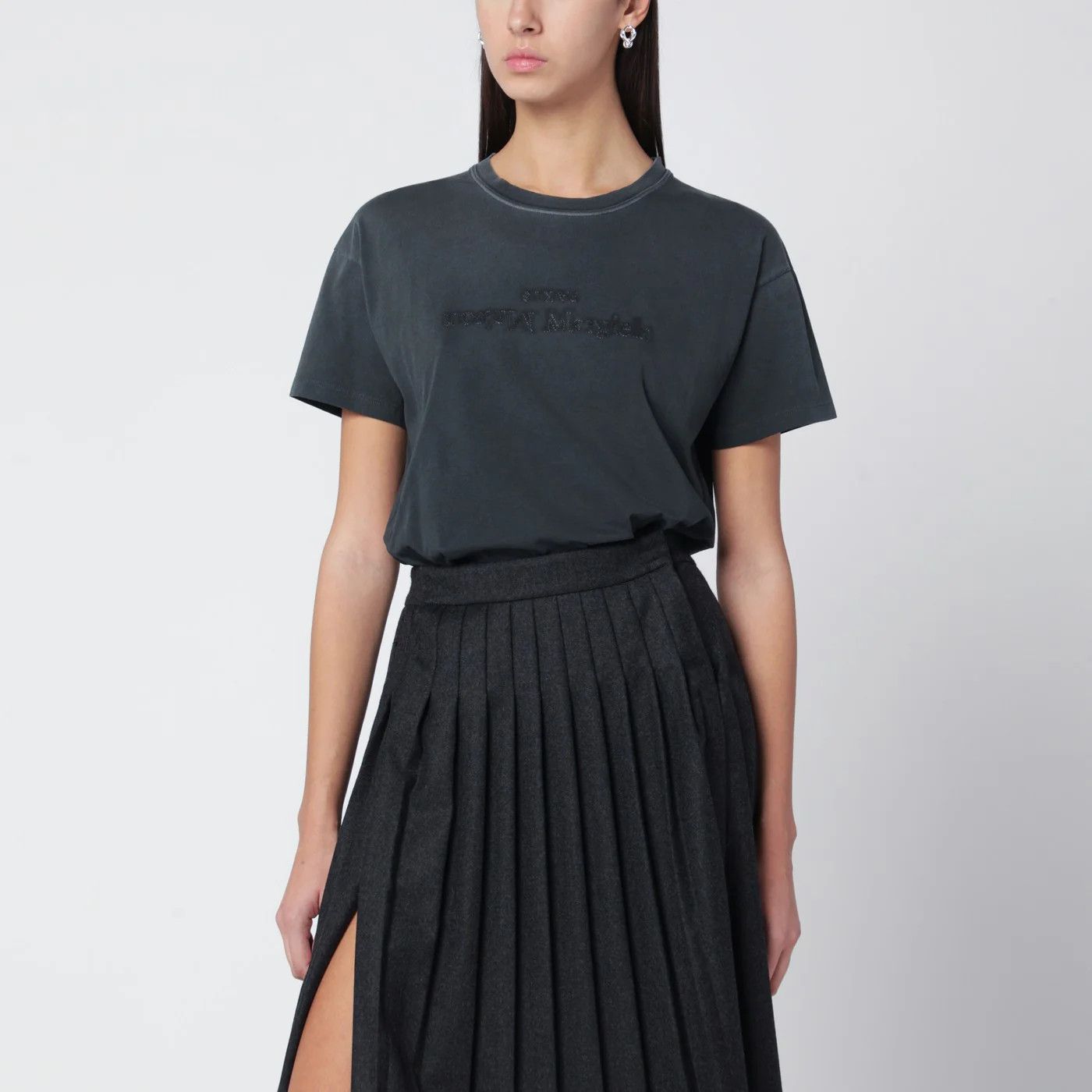 Maison Margiela o1d2blof0426 Cotton Short Sleeve T-Shirt in Black Size XS / US 0-2 / IT 36-38 - 1 Thumbnail