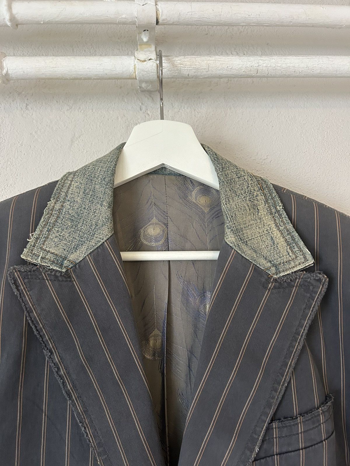 Dolce & Gabbana D&G Pinstripe Blazer with Denim Collar, Size 50 Size US M / EU 48-50 / 2 - 2 Thumbnail