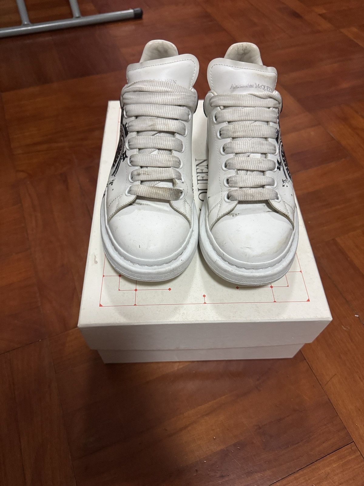Alexander McQueen Alexander McQueen larry oversized sneakers Size US 8 / EU 41 - 1 Thumbnail