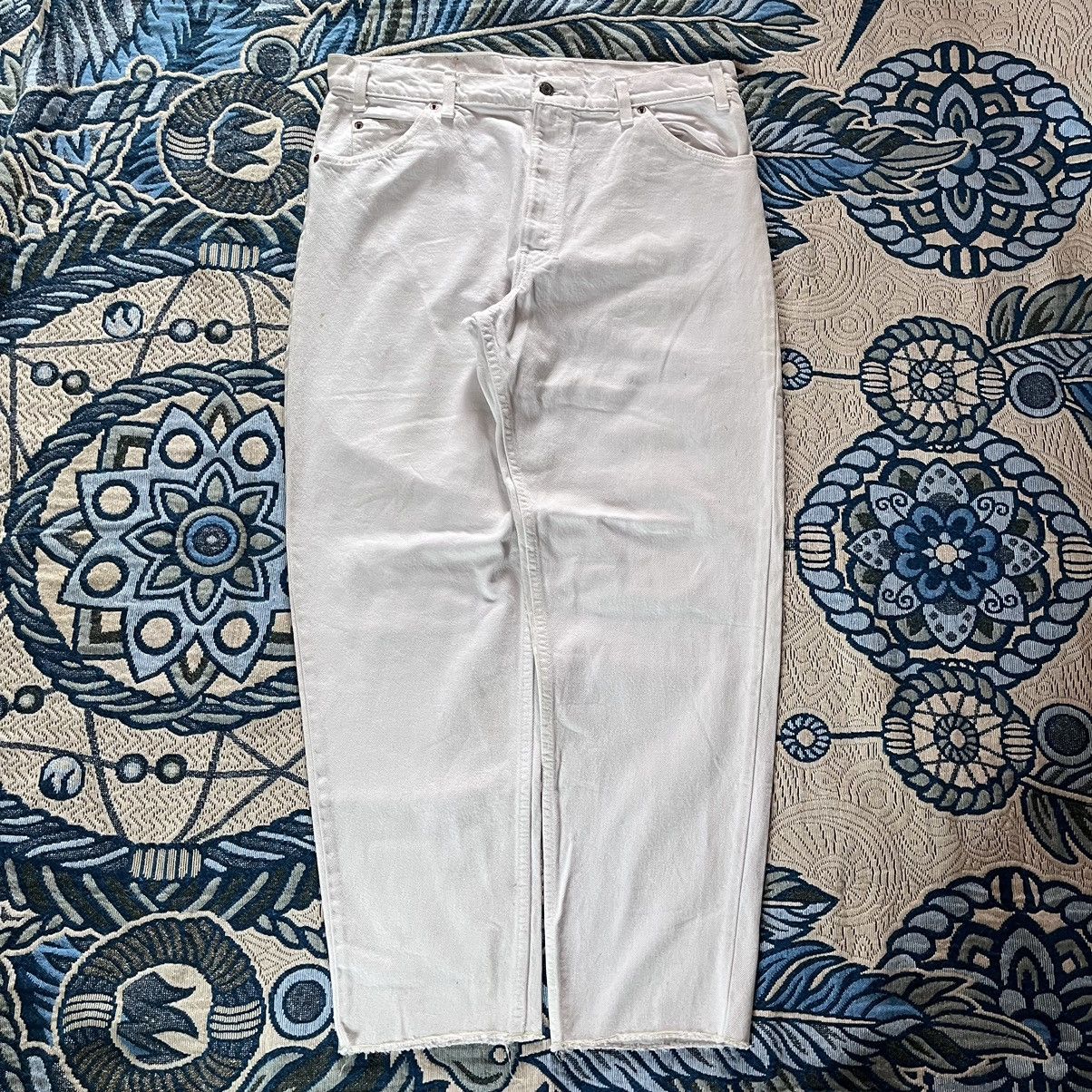 Levi's Vintage Clothing VINTAGE WHITE DENIM JEANS “ORANGE TAB LEVIS” Size US 35 - 4 Thumbnail