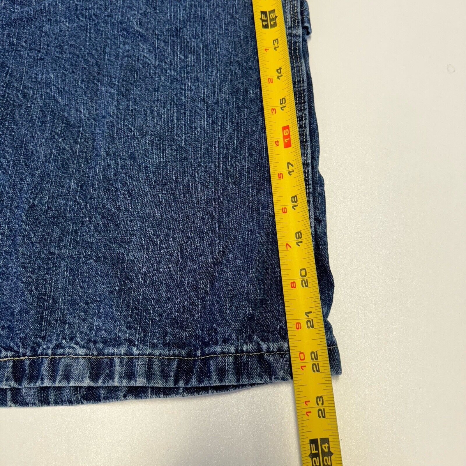 Wrangler Wrangler Denim Shorts Mens 38 Jorts Medium Wash Carpenter Y2 Size US 38 / EU 54 - 10 Thumbnail