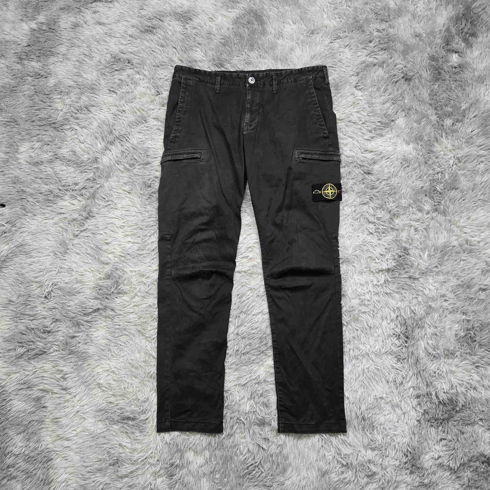 Stone Island stone island washed dark gray cargo pants Size US 34 / EU 50 - 1 Thumbnail