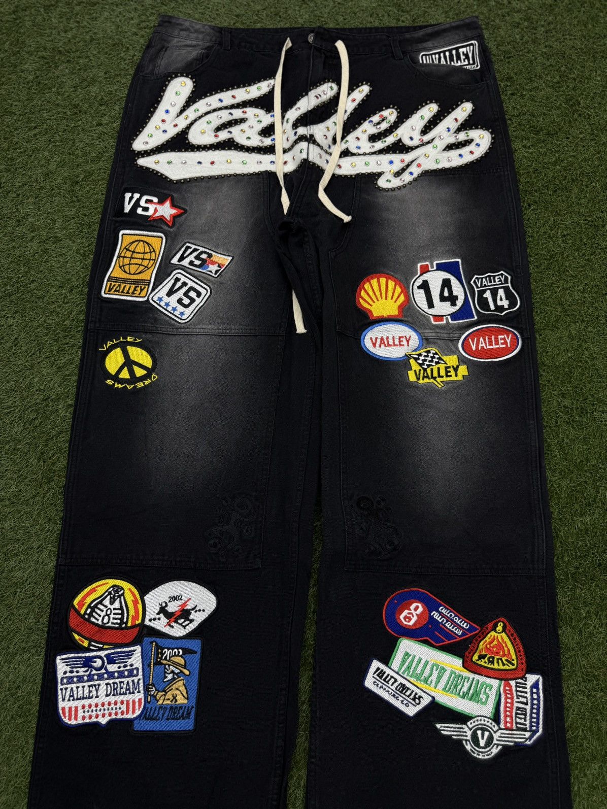 Vale Valley Baggy Patchwork Denim Black Jeans Size 38 (NEW) Size US 38 / EU 54 - 4 Thumbnail