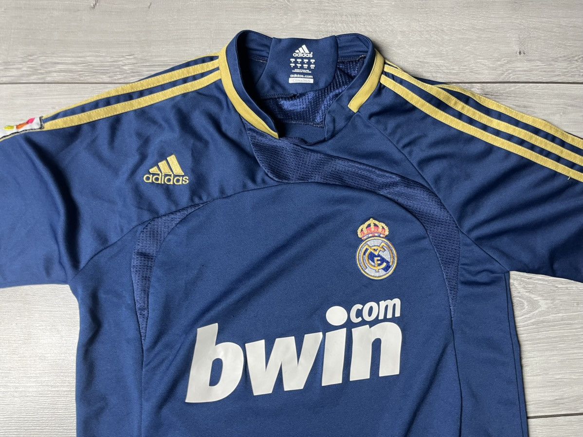 Adidas Real Madrid Away Football Shirt 2007/08 Medium Adidas Size US M / EU 48-50 / 2 - 3 Thumbnail