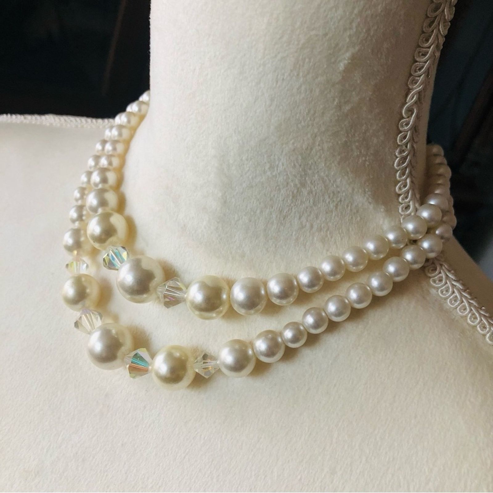 Vintage Vintage mid century white pearl AB choker necklace Size ONE SIZE - 4 Thumbnail