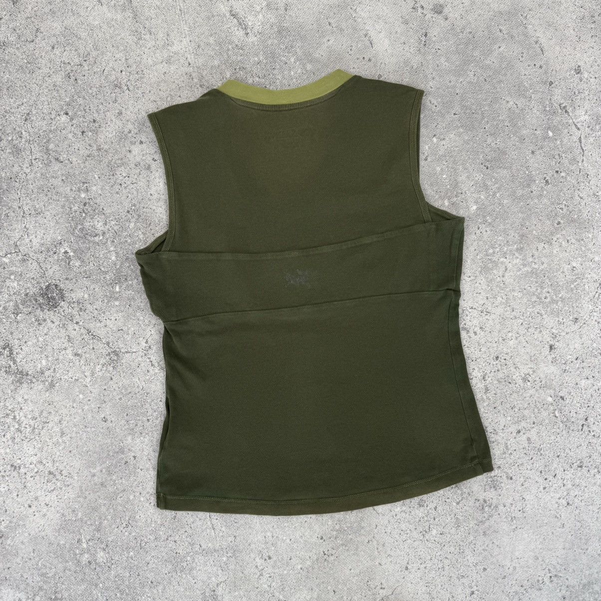 Arc'teryx Vintage Arcteryx Y2K Khaki Tank Top T Shirt Size S / US 4 / IT 40 - 5 Thumbnail