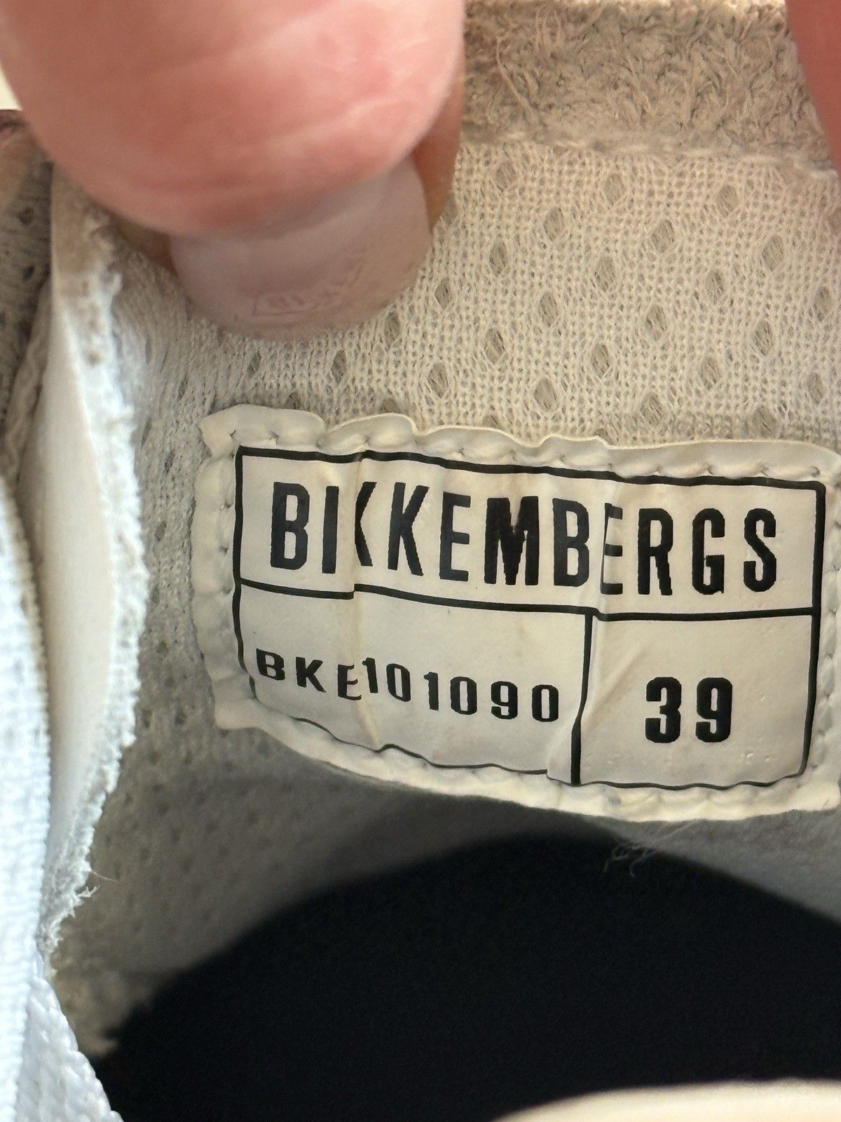Dirk Bikkembergs Dirk Bikkembergs Womens White Leather Sneakers Shoes Y2k Size US 9 / IT 39 - 14 Thumbnail