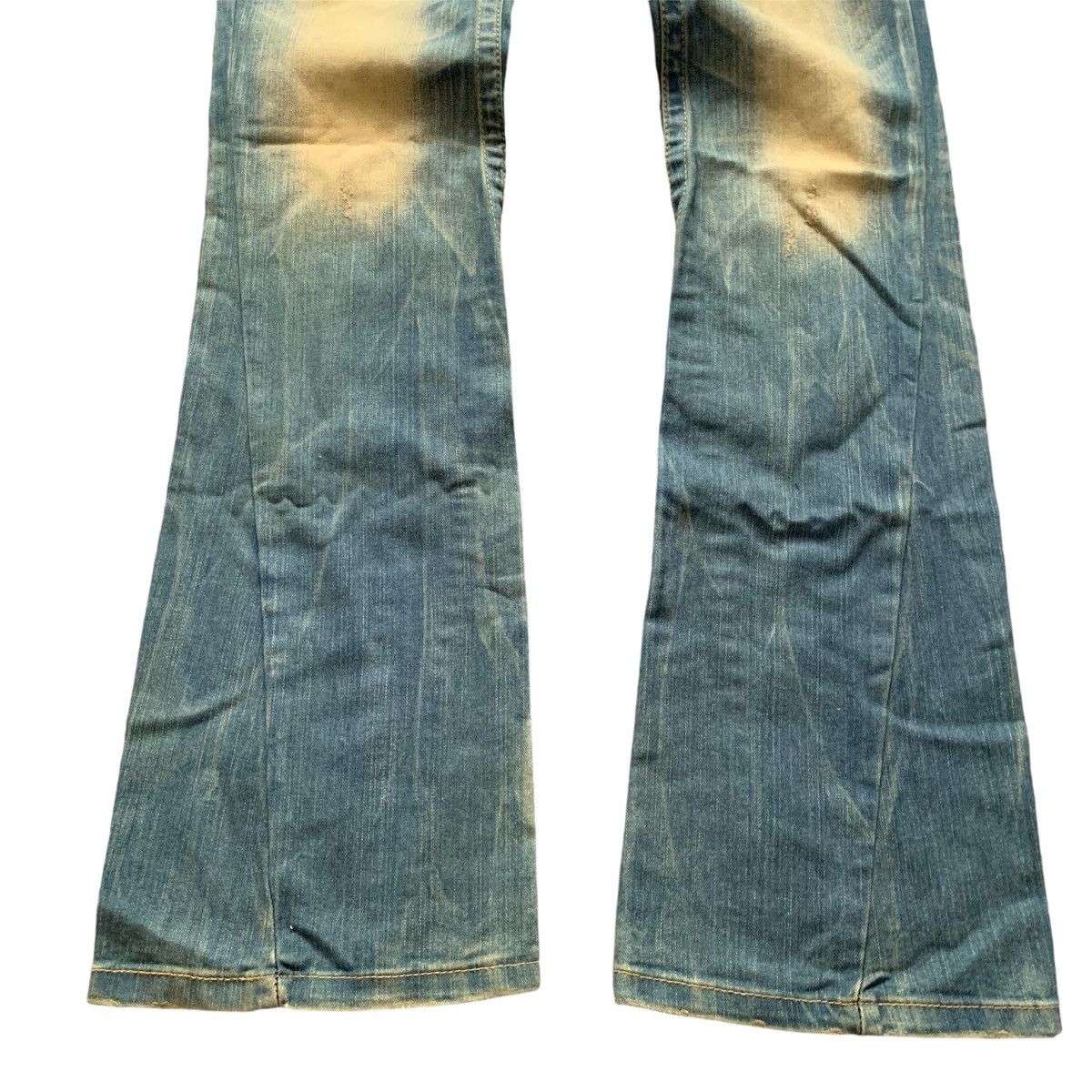 If Six Was Nine × Japanese Brand × Le Grande Bleu (L.G.B.) Lolita spiral cit flare jeans Size US 30 / EU 46 - 4 Thumbnail