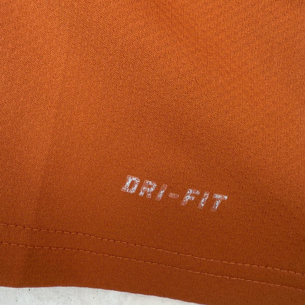Nike Nike Dri-Fit Texas Longhorns 1/4 Zip Sweatshirt Size US XL / EU 56 / 4 - 7 Thumbnail